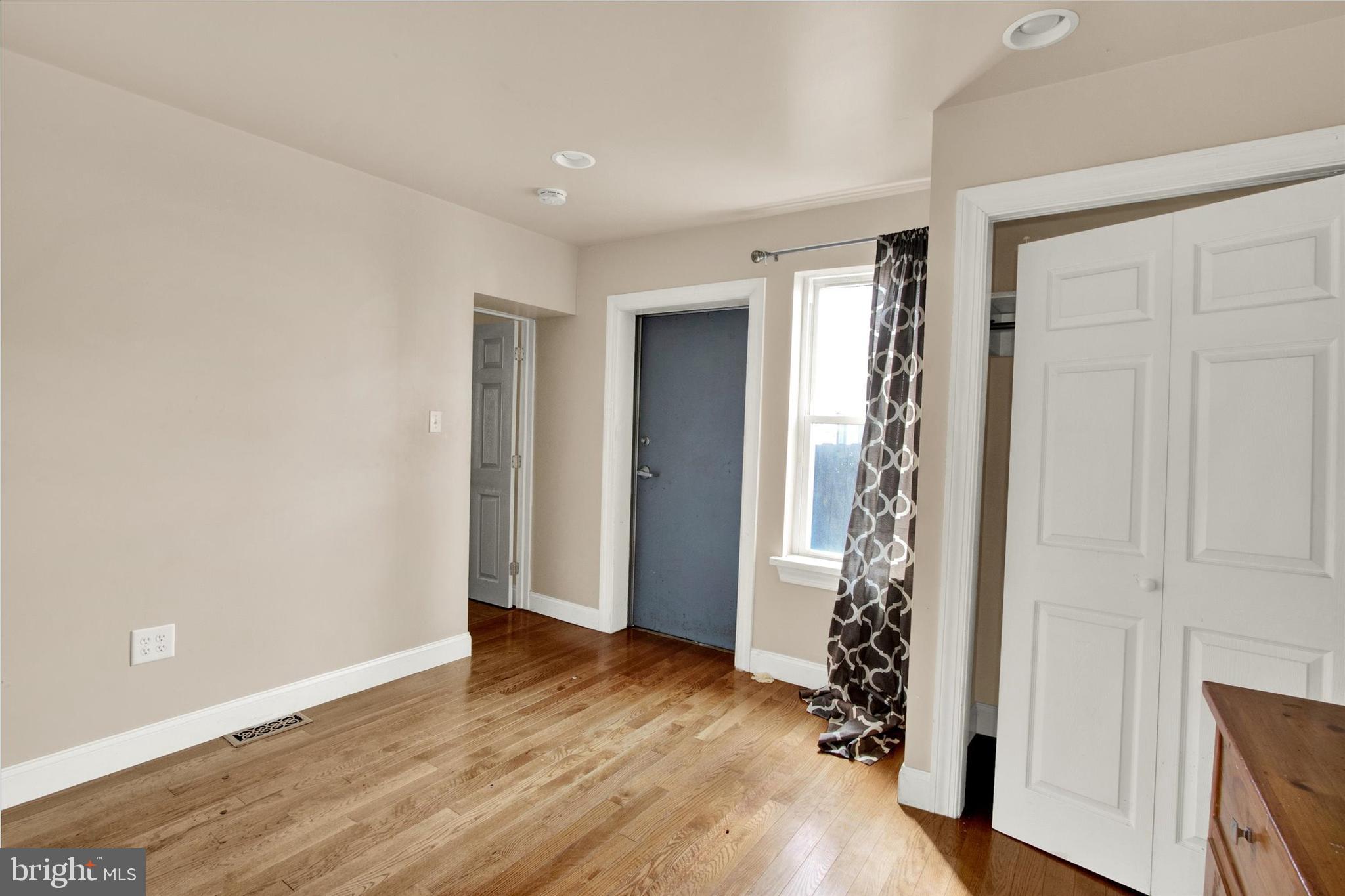 READING - Residential Lease