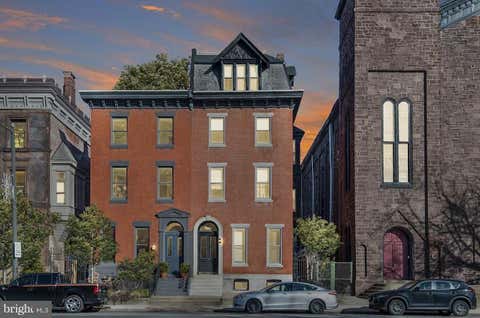 Townhouse For Rent - 2009 Spring Garden Street #3<br/> PHILADELPHIA, PA 19130