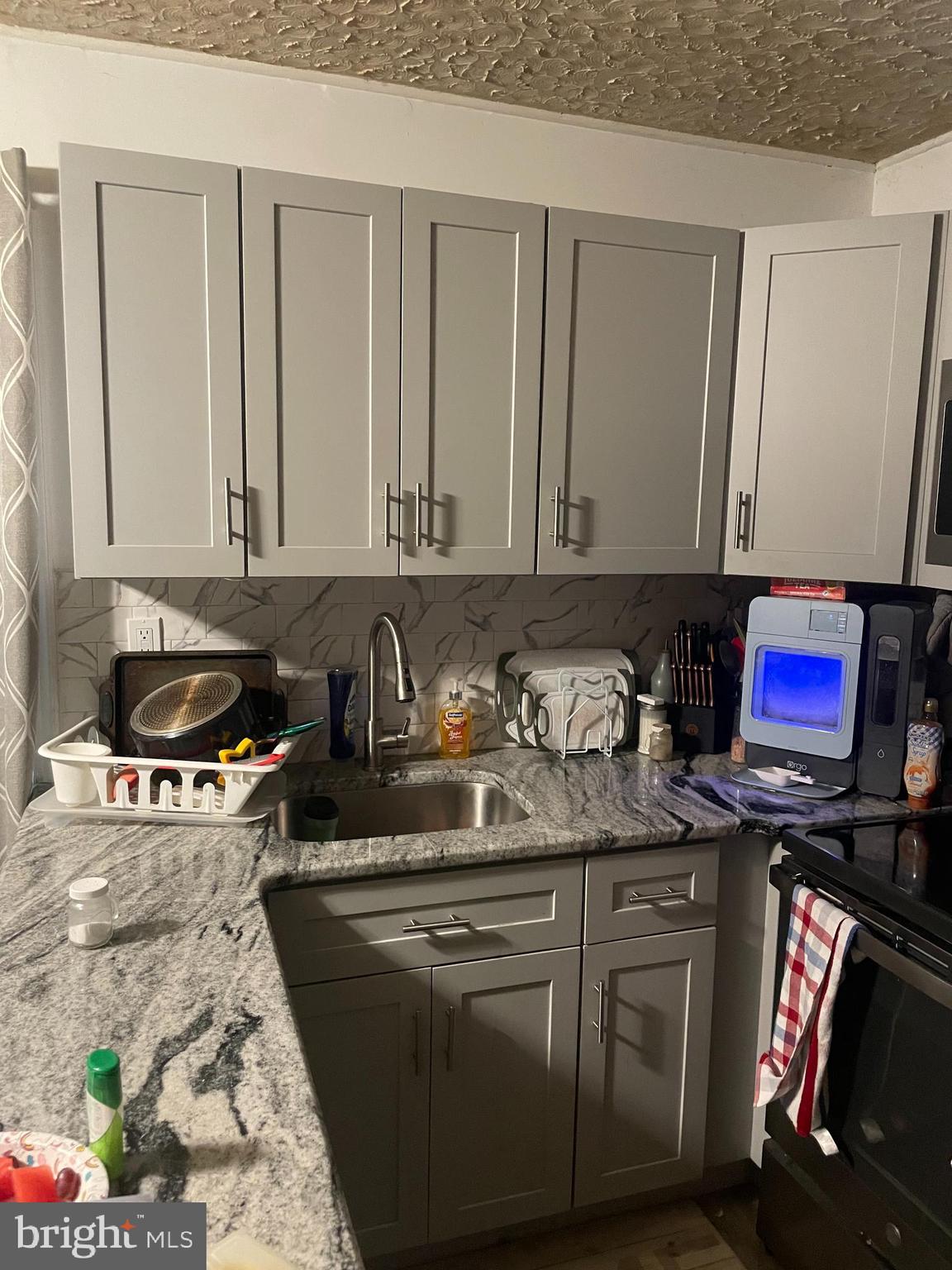 DOGWOOD HOLLOW - Residential