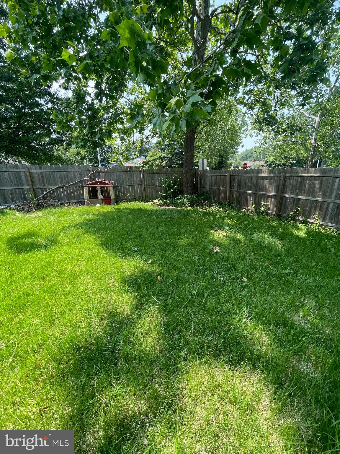 DOGWOOD HOLLOW - Residential