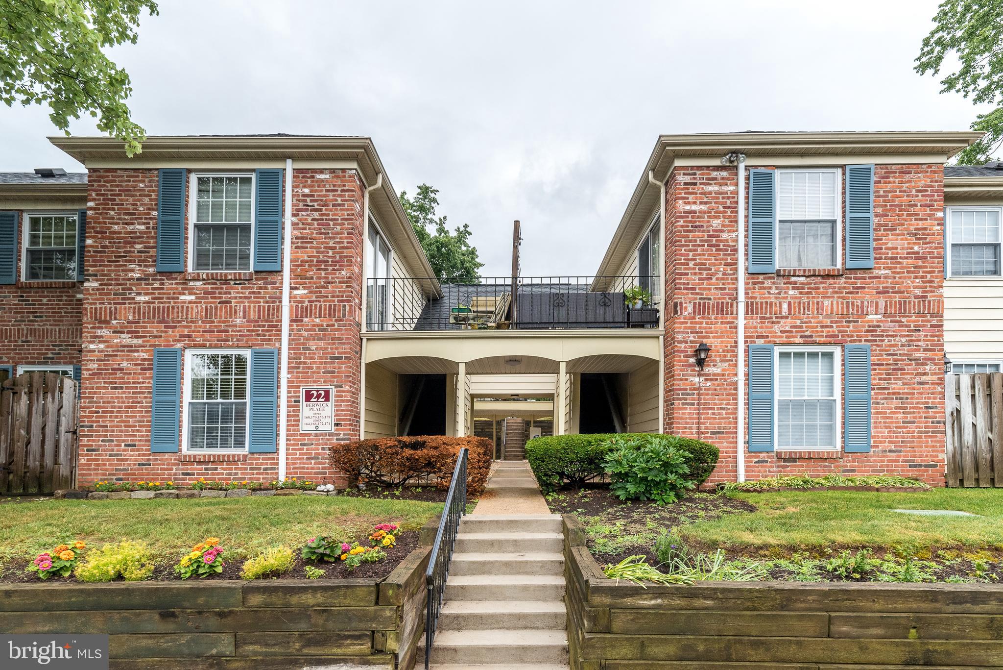 CHATHAM VIL OF TOW - Residential Lease