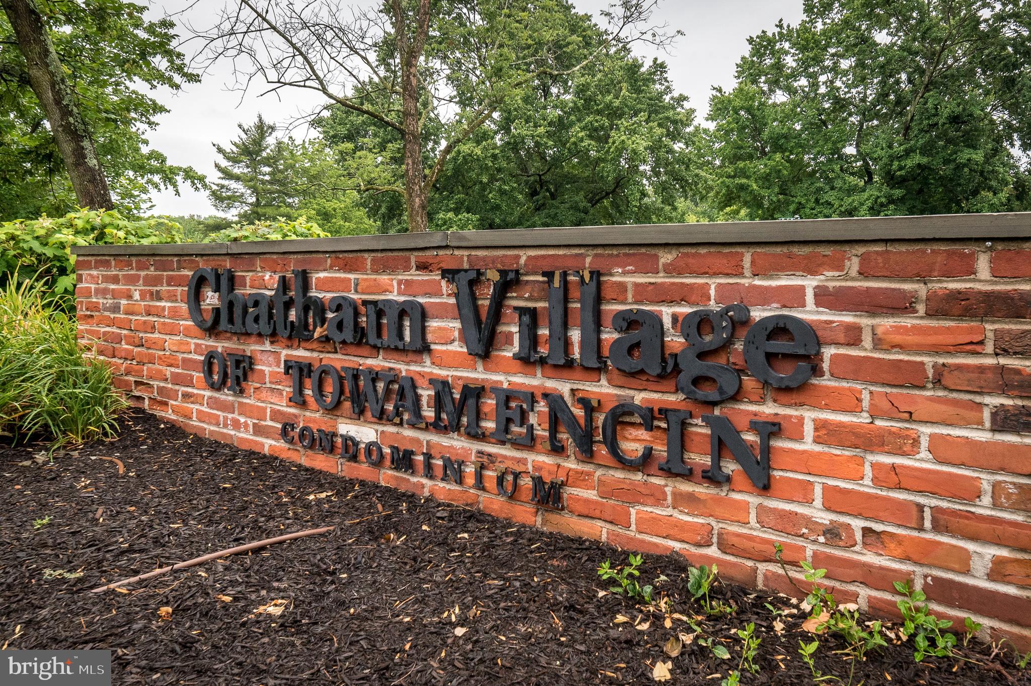 CHATHAM VIL OF TOW - Residential Lease
