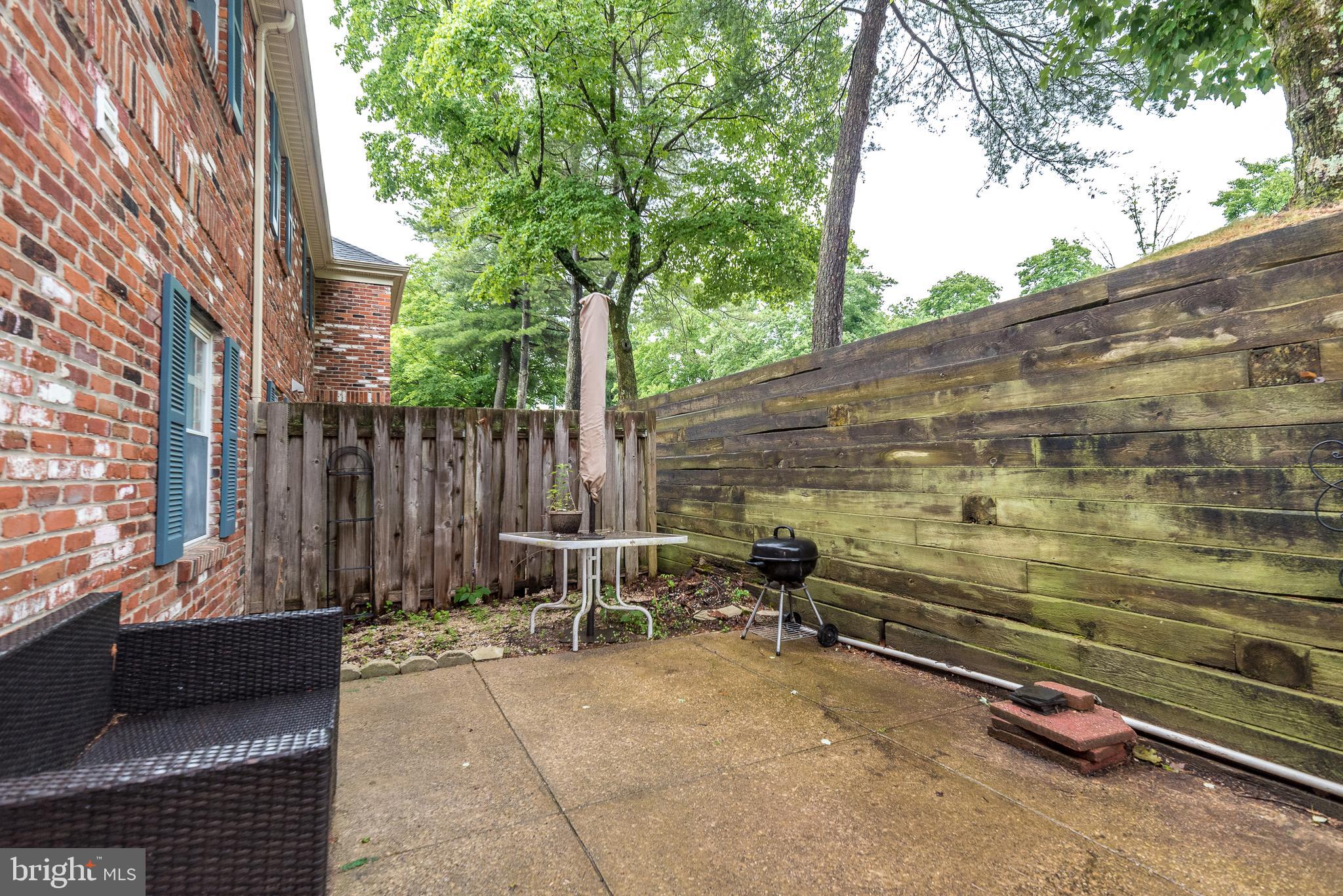 CHATHAM VIL OF TOW - Residential Lease