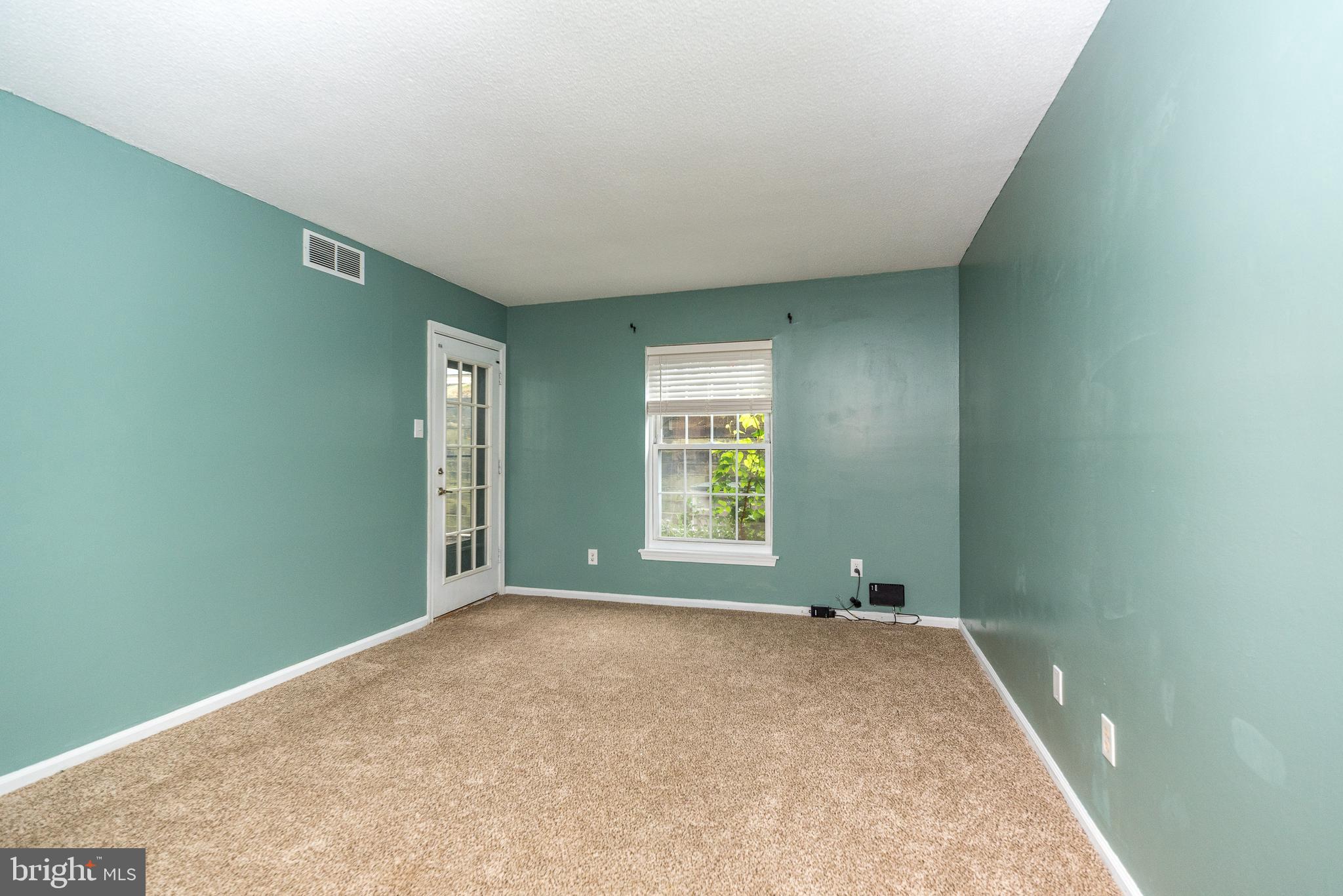 CHATHAM VIL OF TOW - Residential Lease