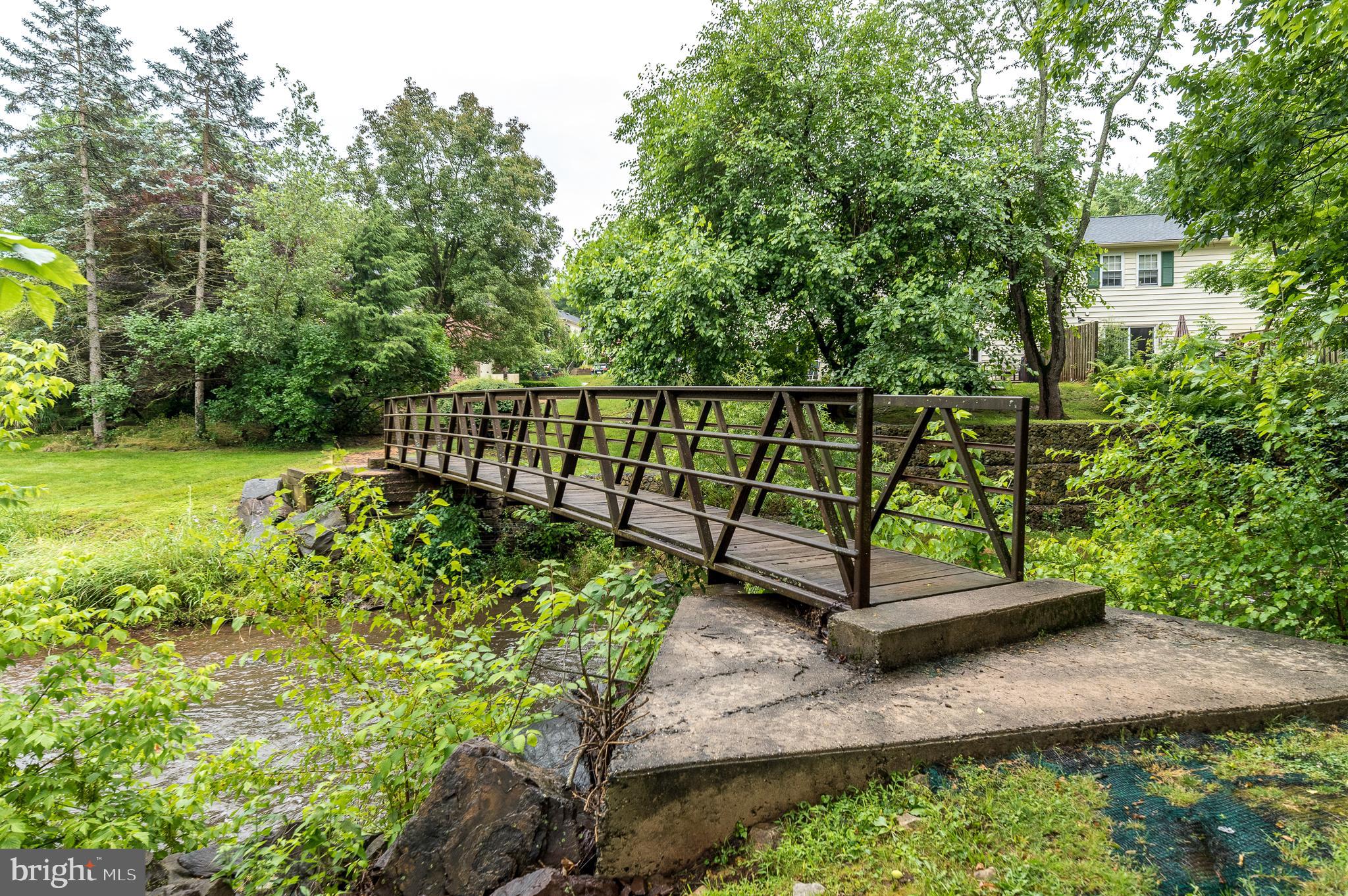 CHATHAM VIL OF TOW - Residential Lease