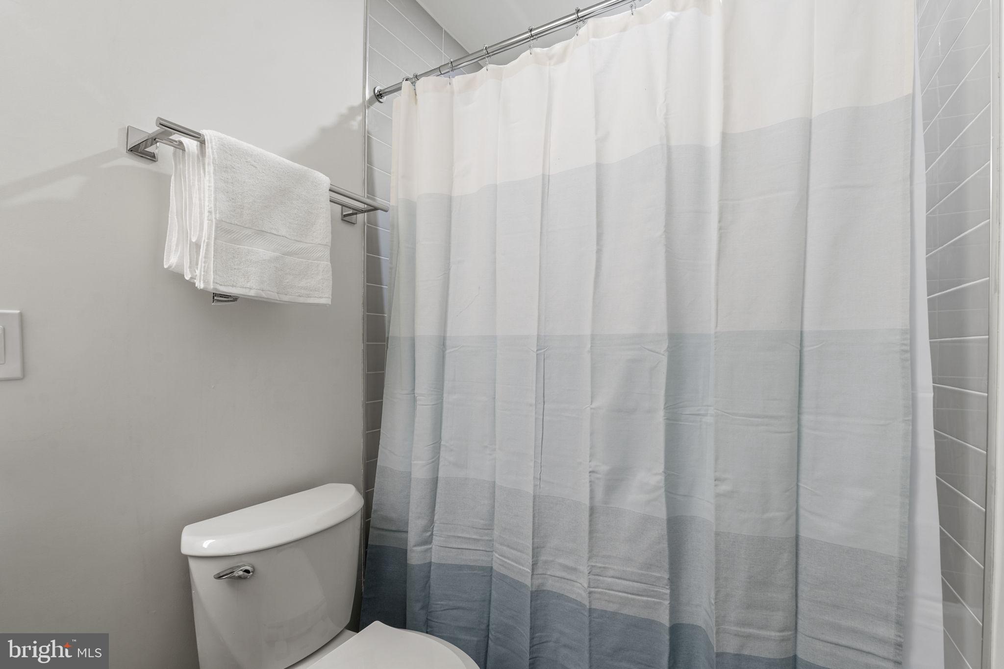 TAYLOR RUN - Residential Lease