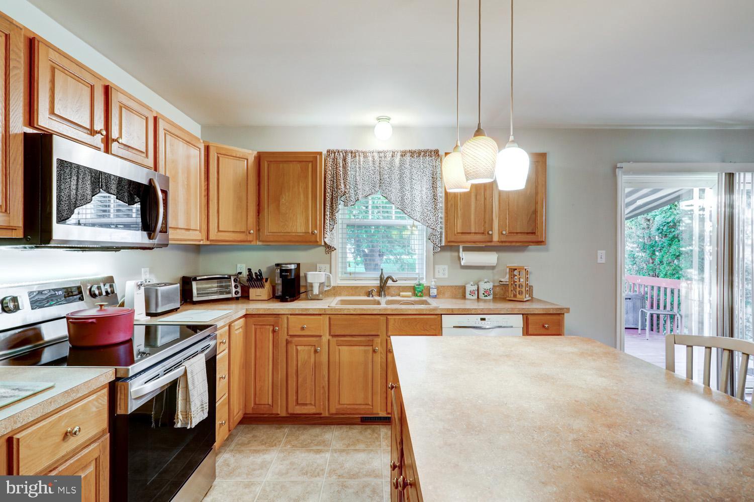 MILLSTONE VILLAGE - Residential