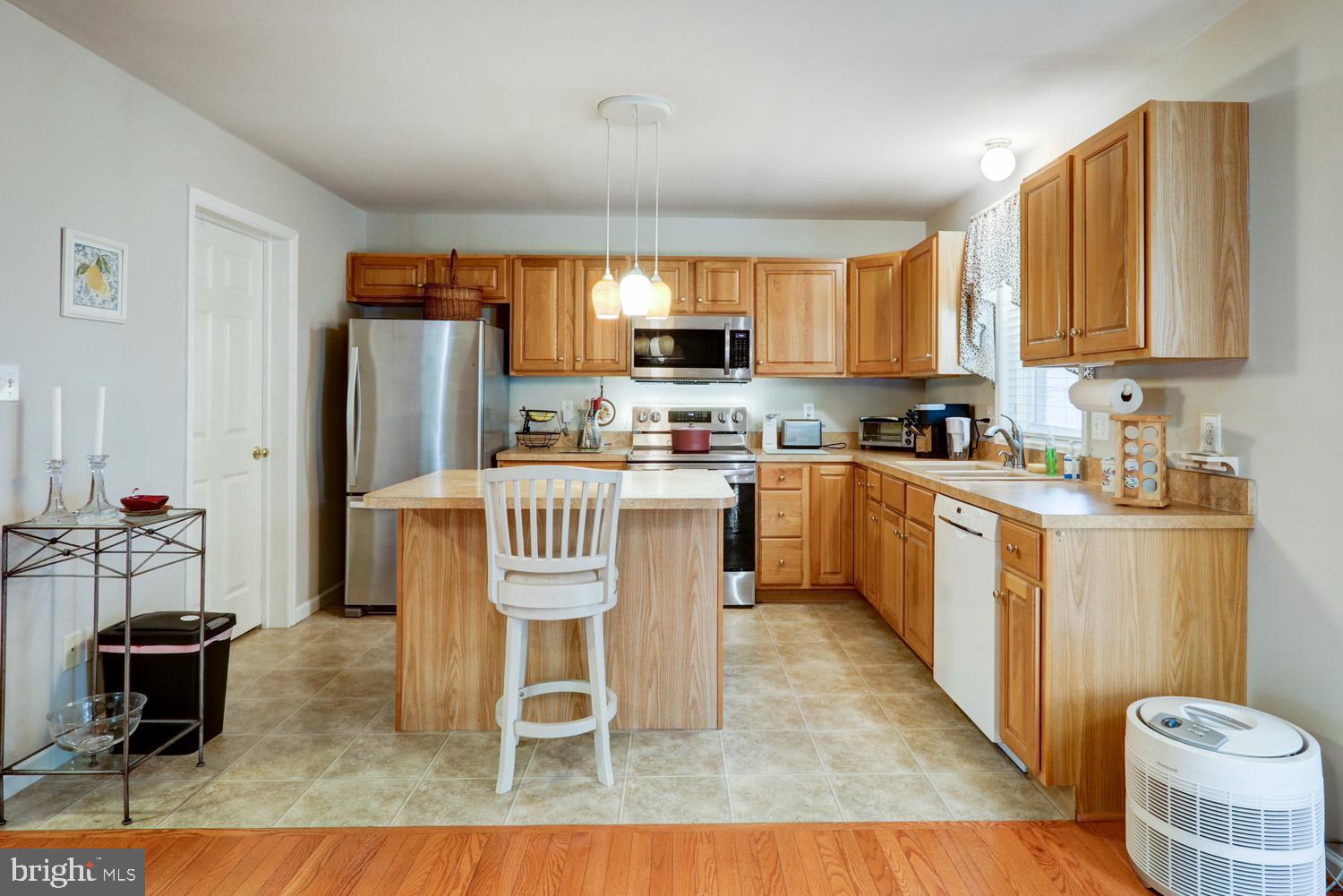 111 RED MAPLE LANE