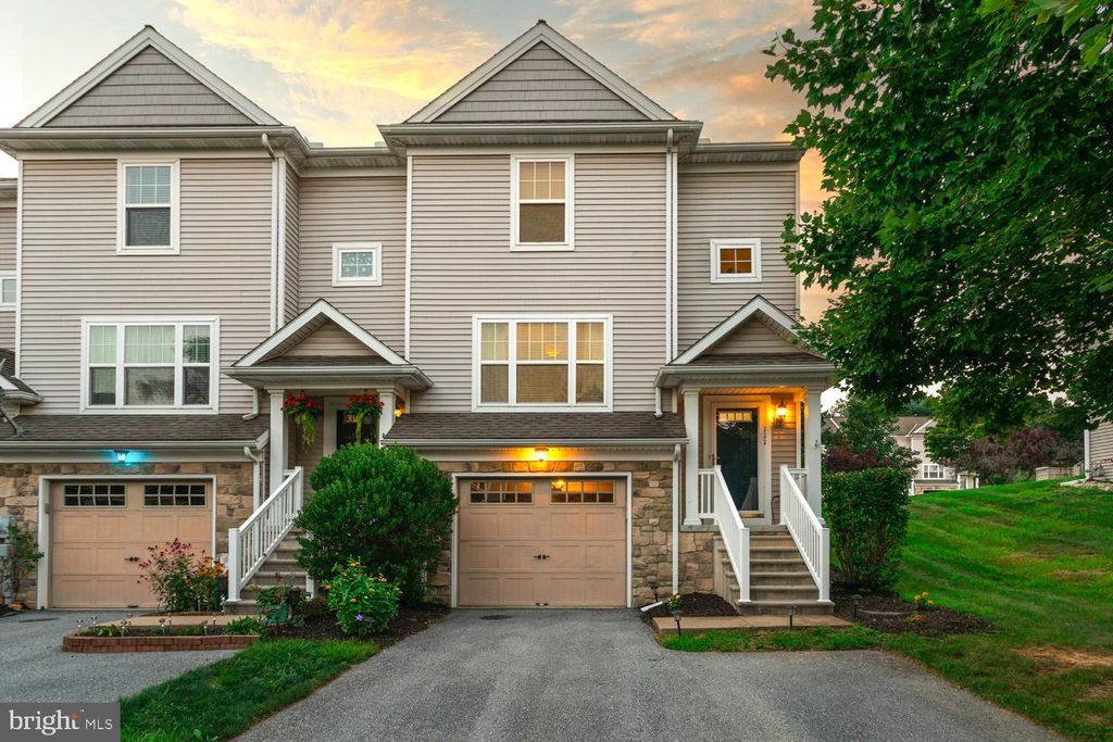 Photo of 111 Red Maple Lane, MOUNTVILLE, PA 17554 (MLS # PALA2073648)