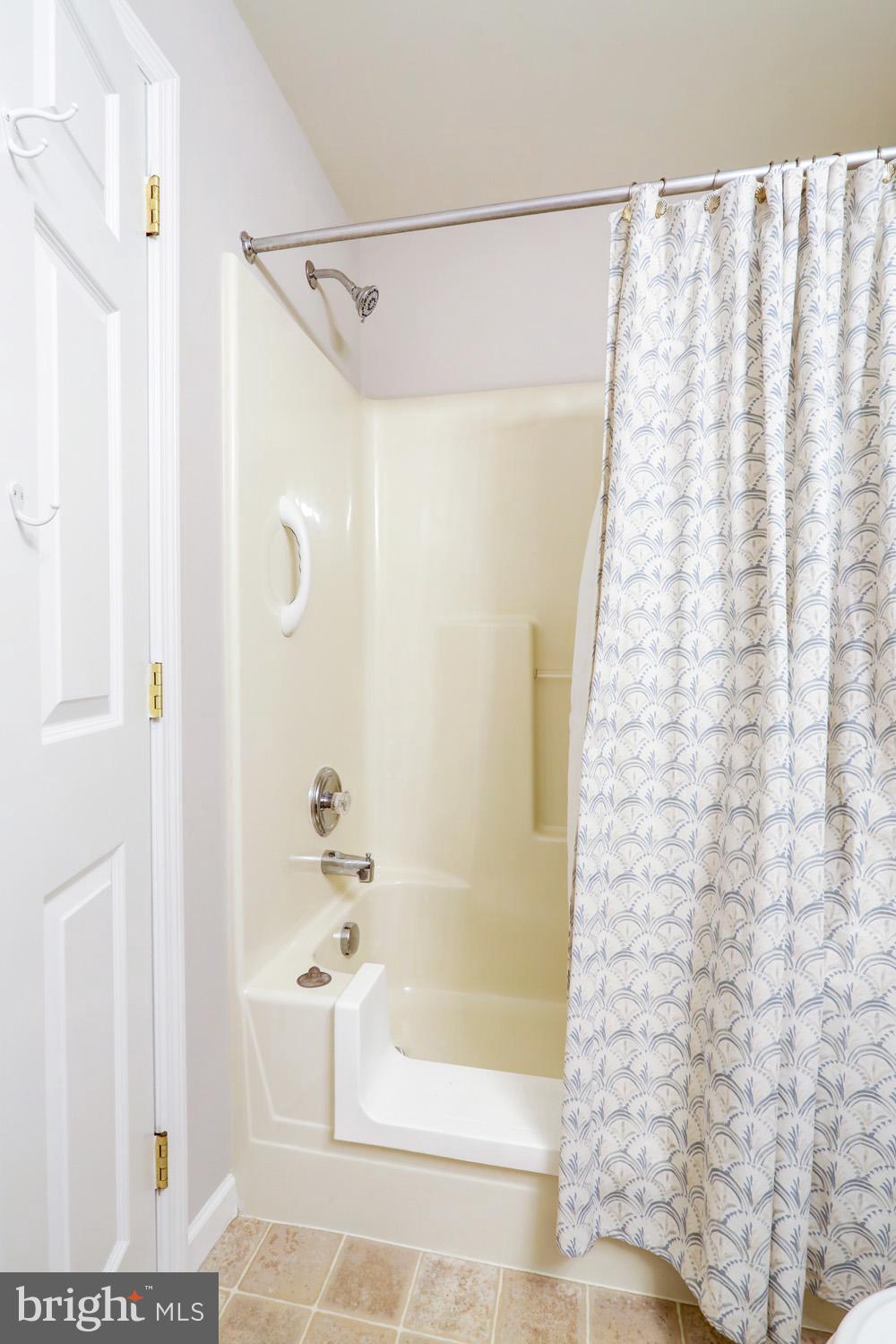 MILLSTONE VILLAGE - Residential