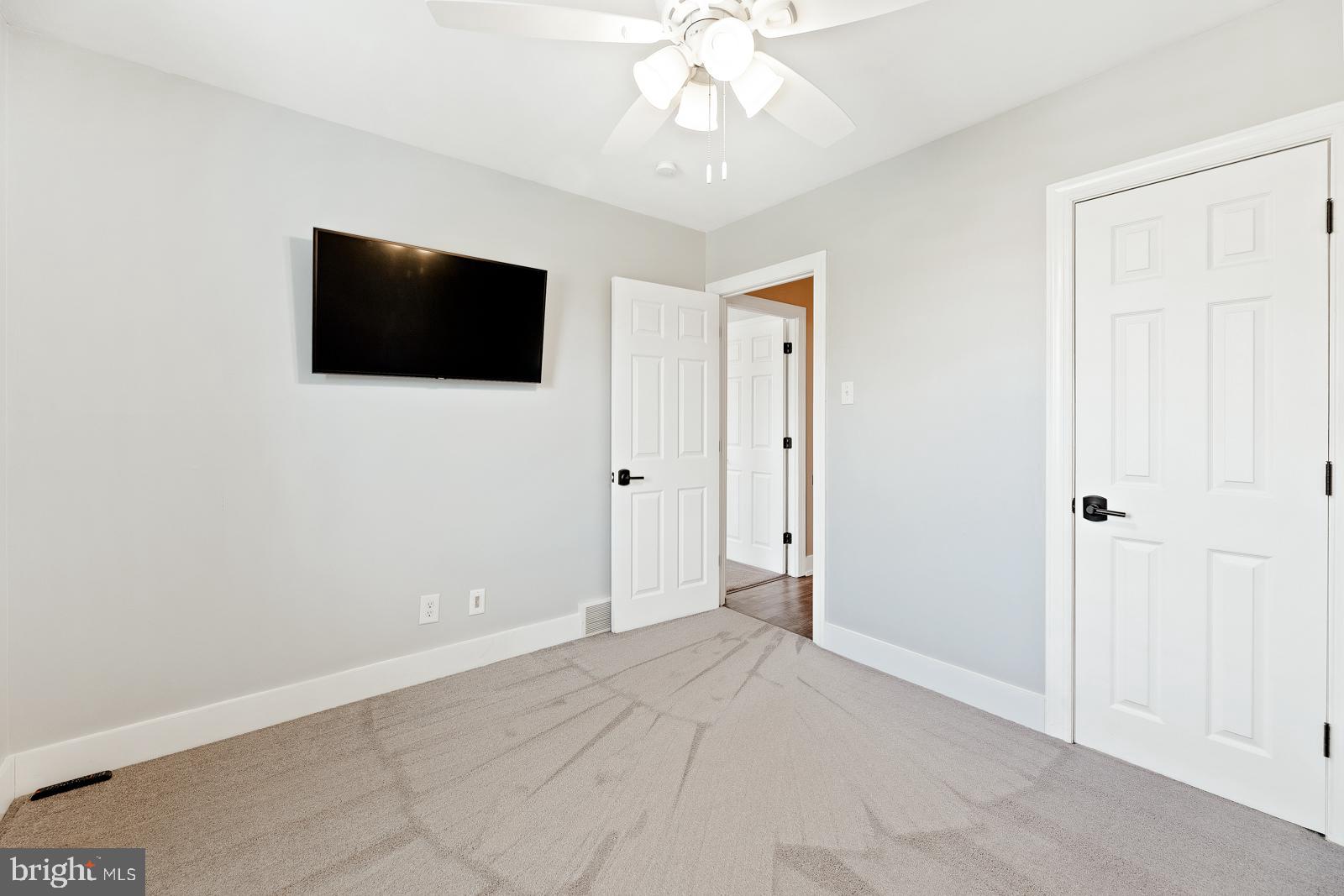 PALOMINO FARMS - Residential