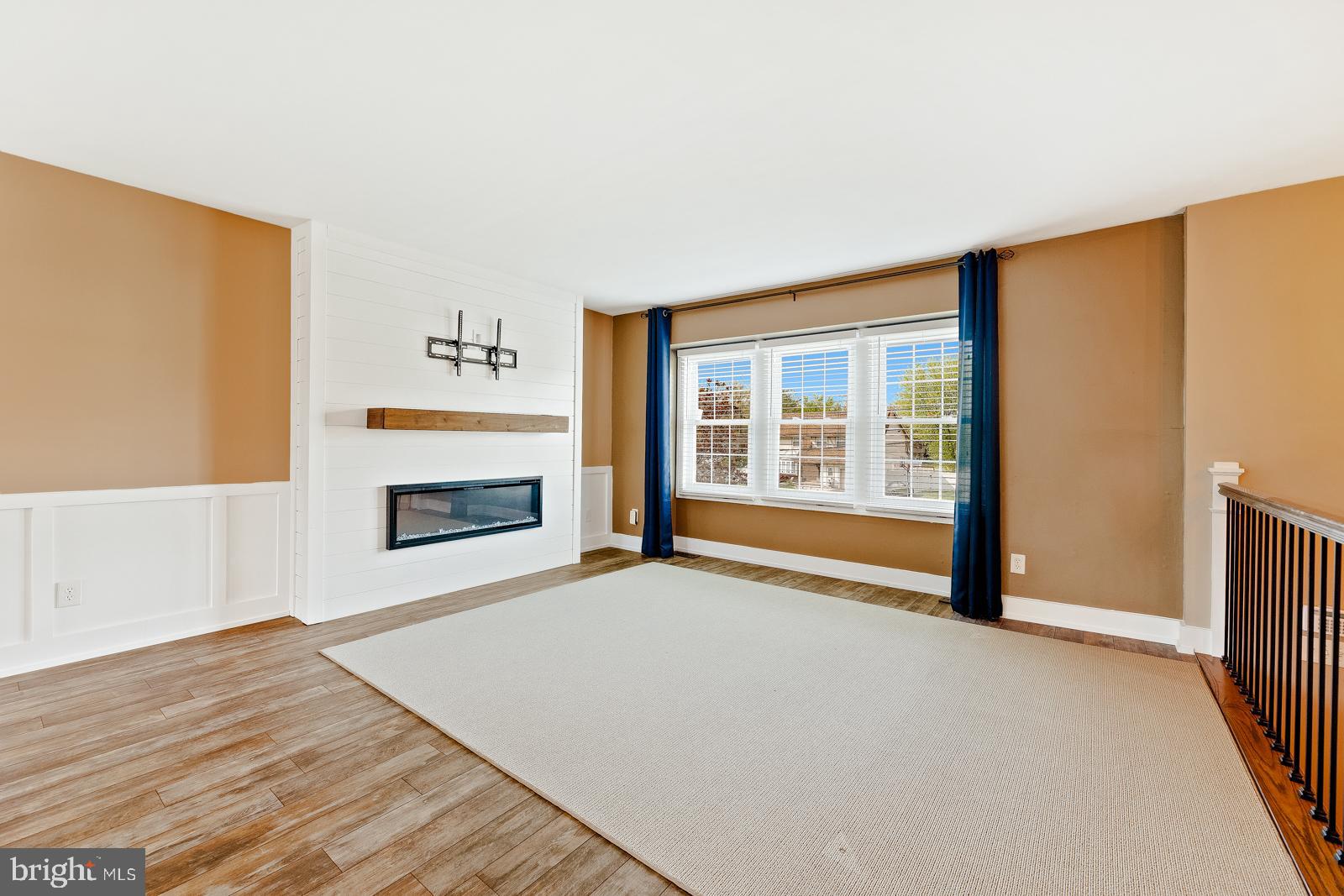 PALOMINO FARMS - Residential