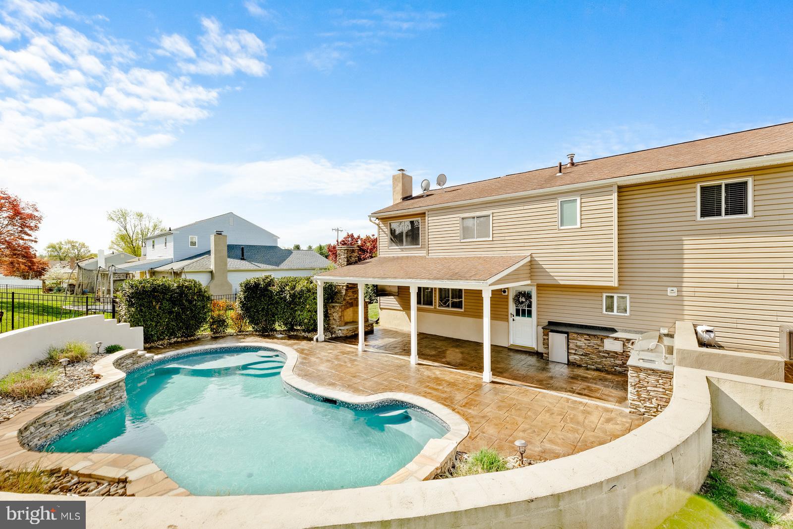 PALOMINO FARMS - Residential