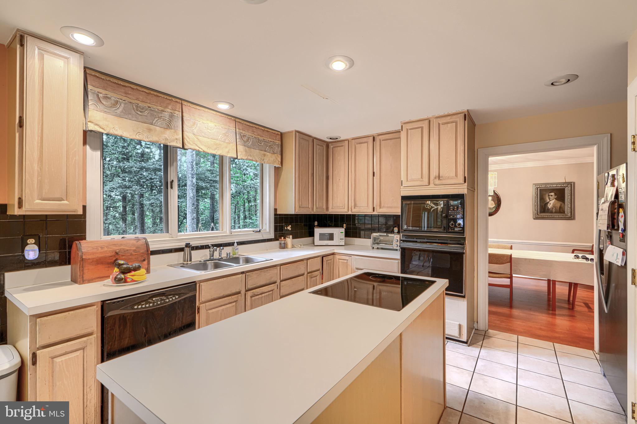 12101 FAULKNER DRIVE