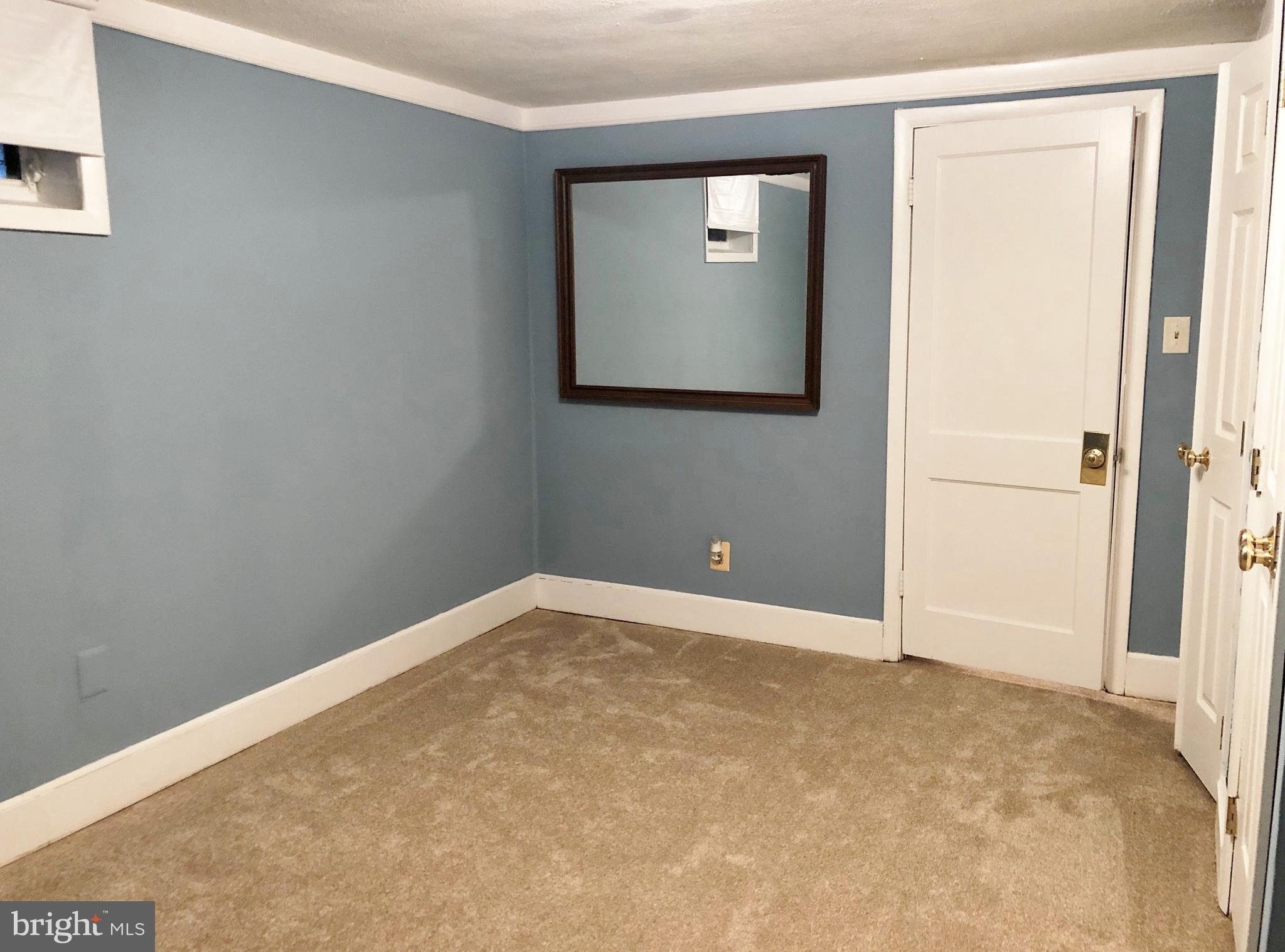 VIRGINIA HILLS - Residential