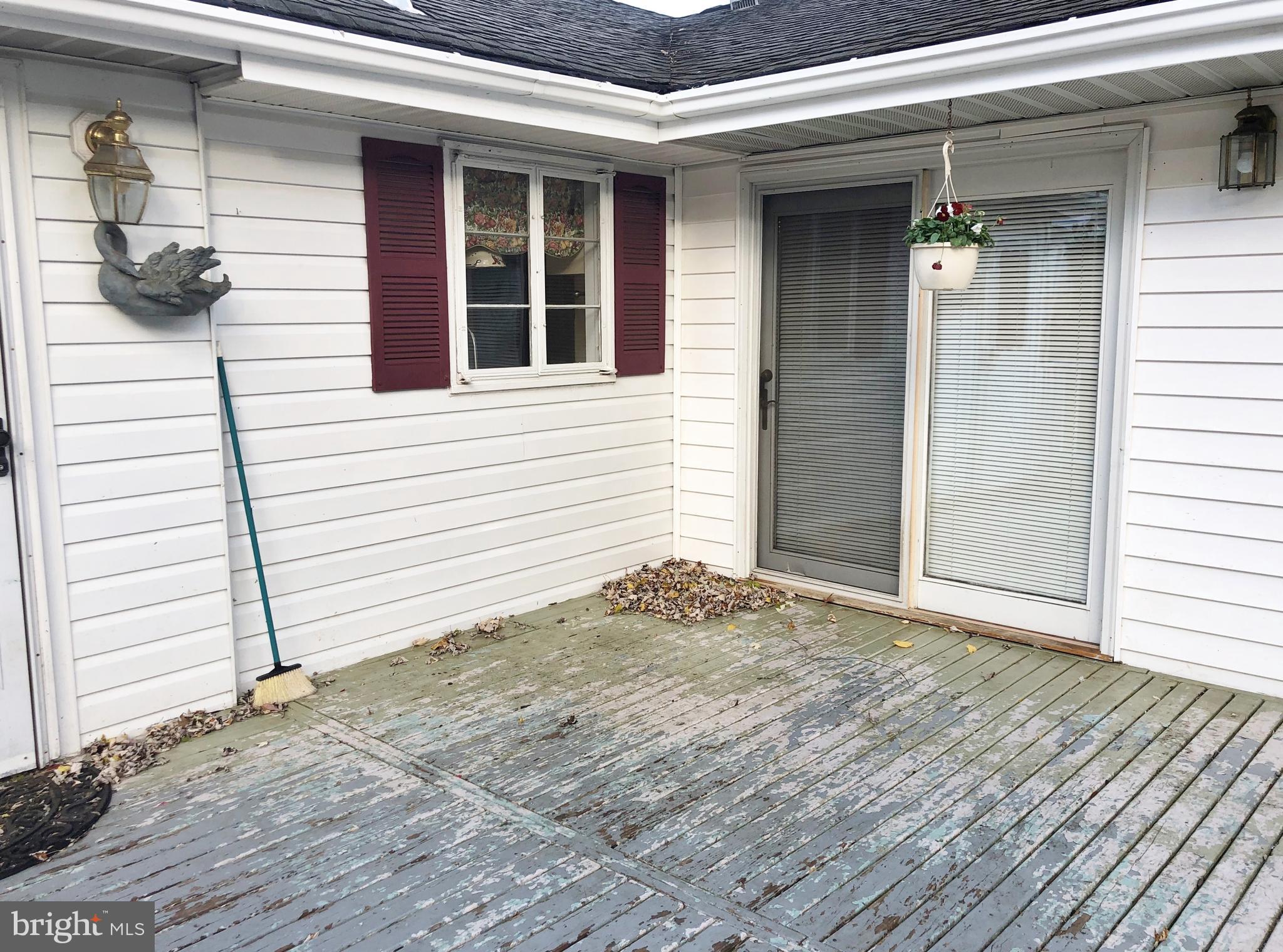 VIRGINIA HILLS - Residential