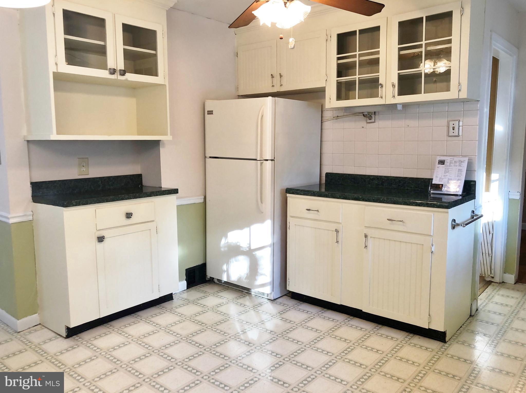 VIRGINIA HILLS - Residential