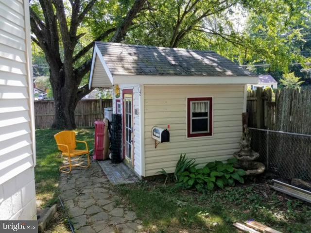 VIRGINIA HILLS - Residential