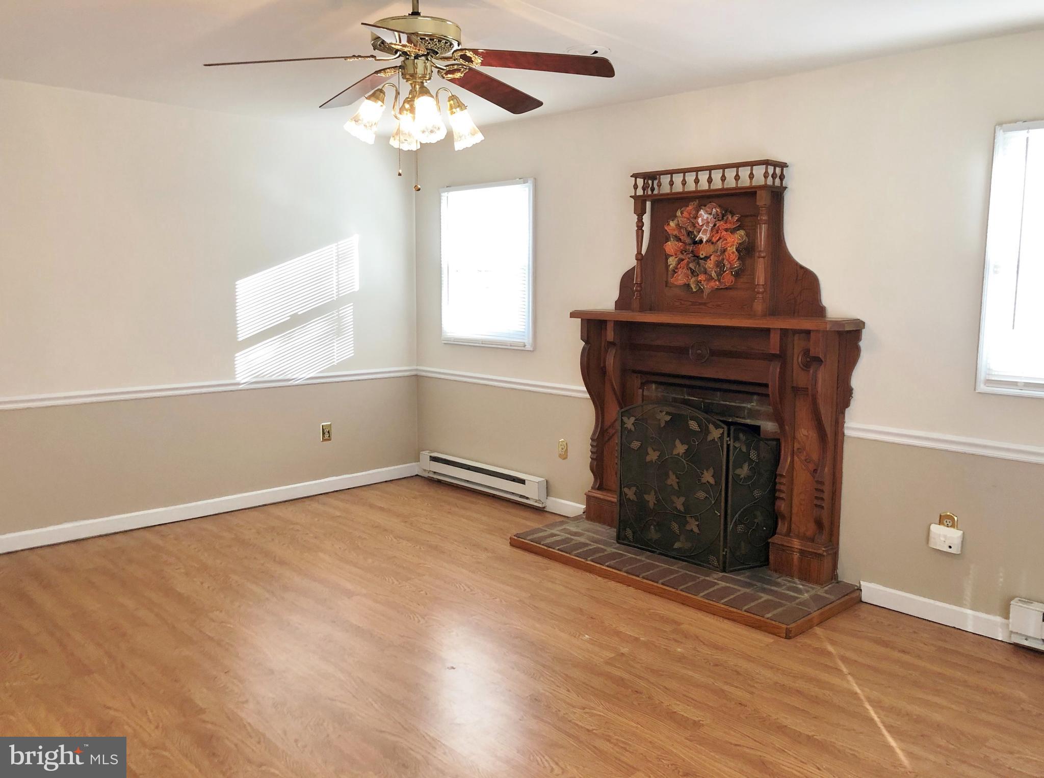 VIRGINIA HILLS - Residential