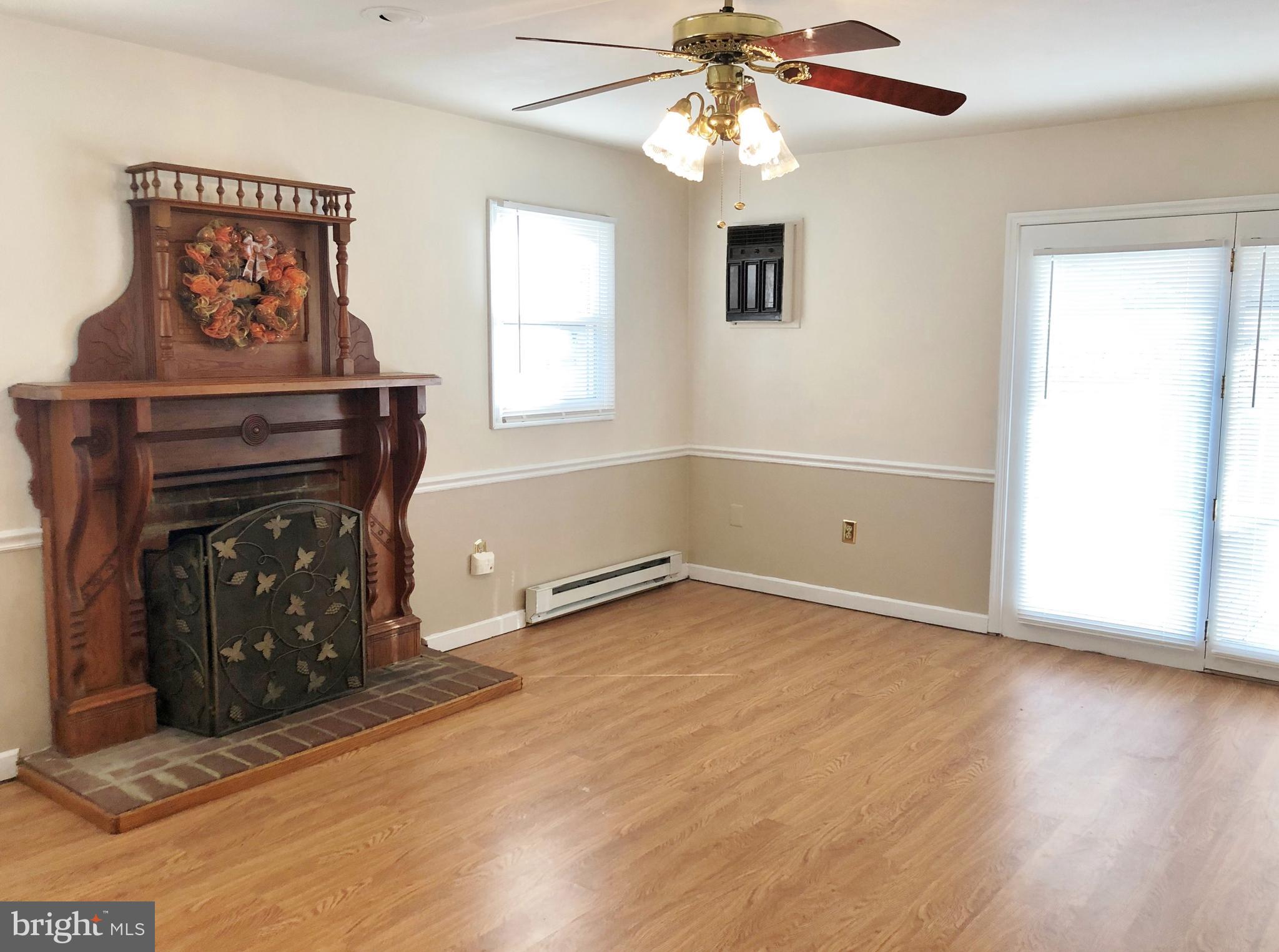 VIRGINIA HILLS - Residential