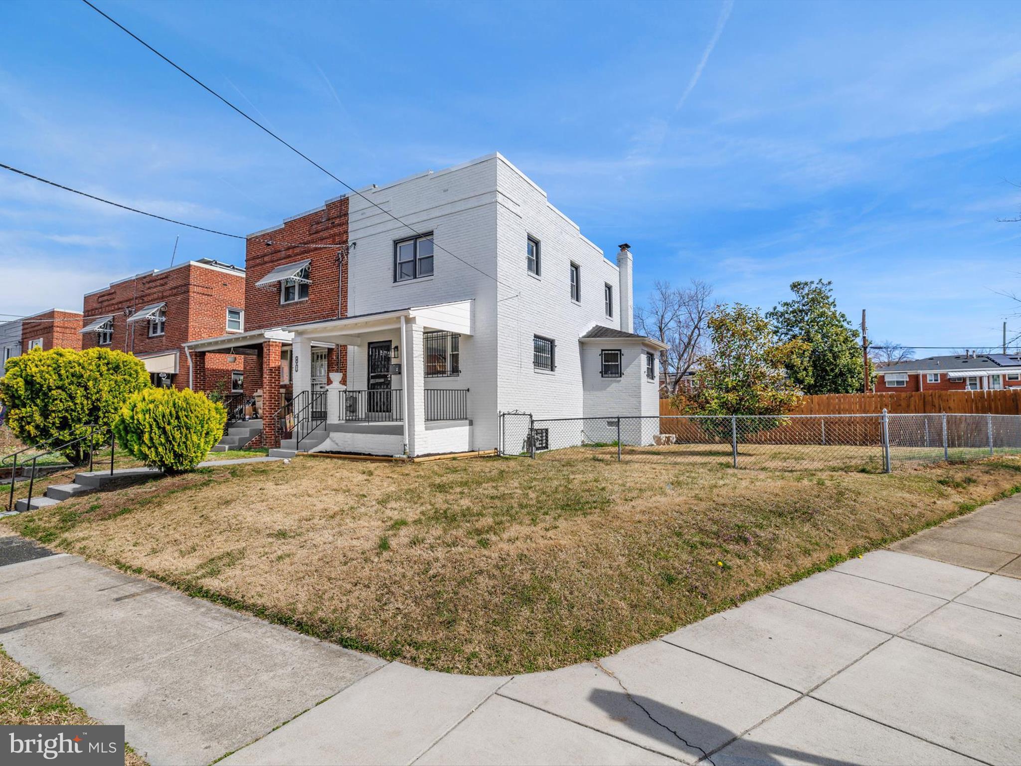 80 55TH STREET SE