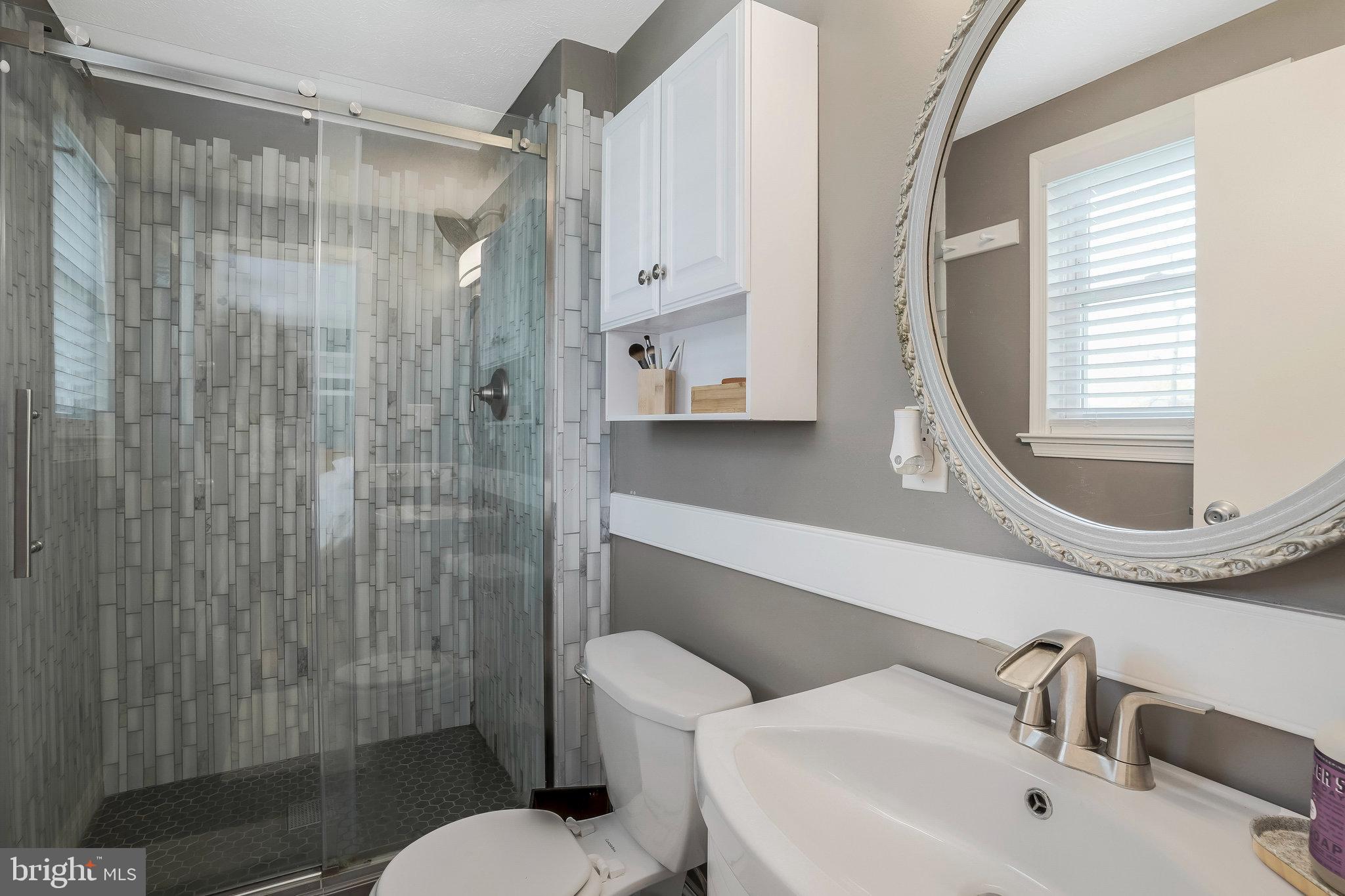 POINT OF WOODS - Residential