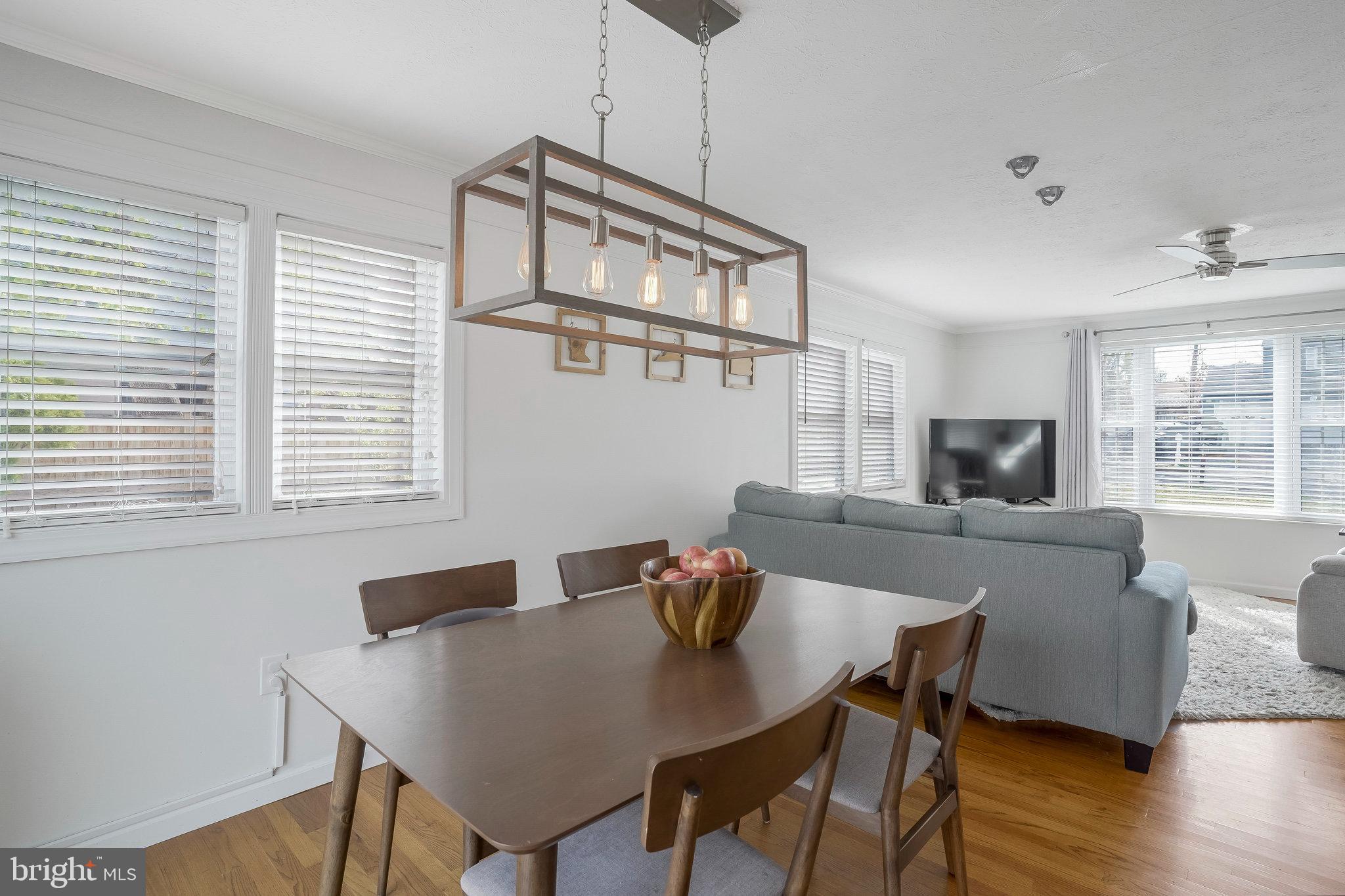 POINT OF WOODS - Residential