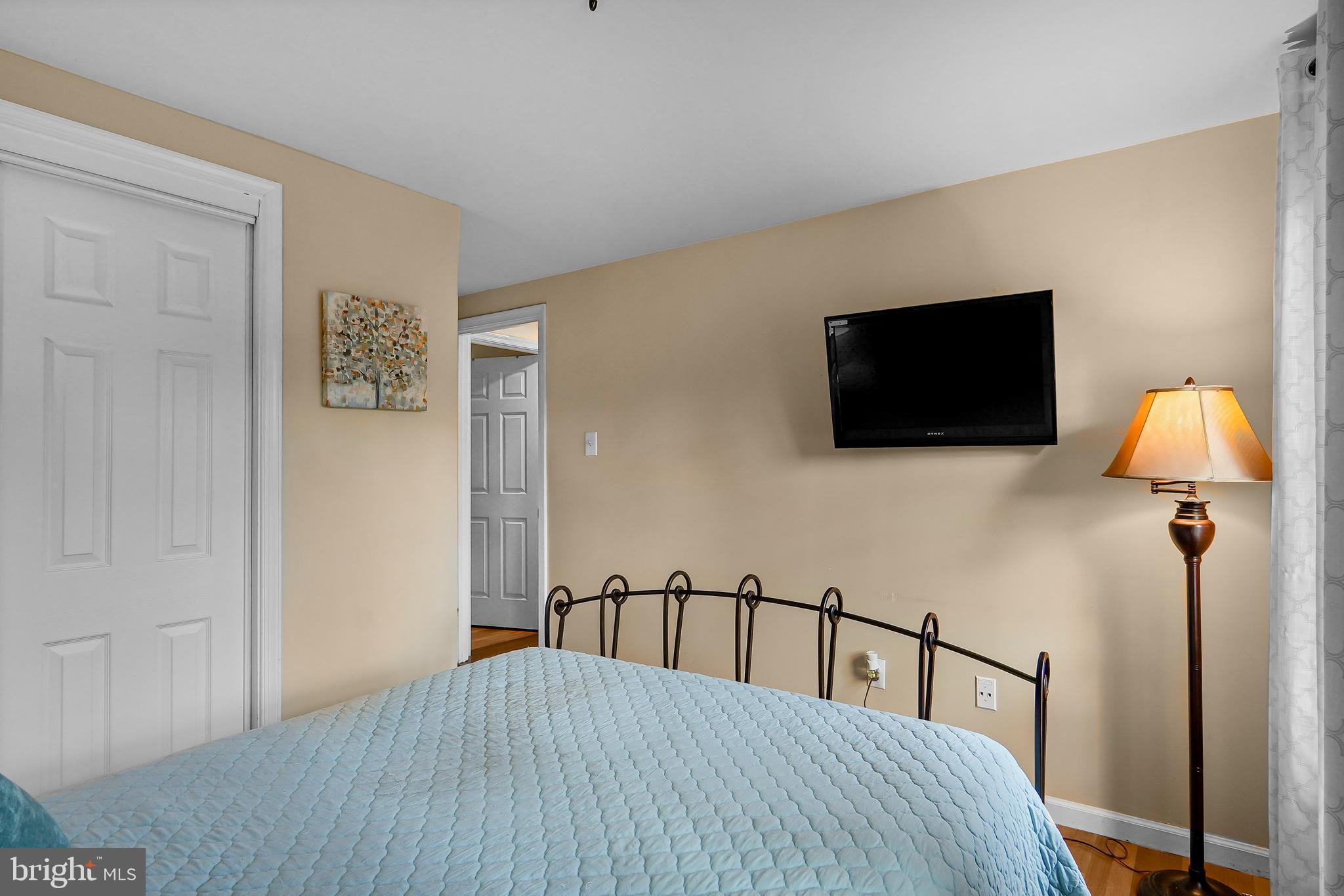 VILLAGE OF HICKORY RIDGE - Residential