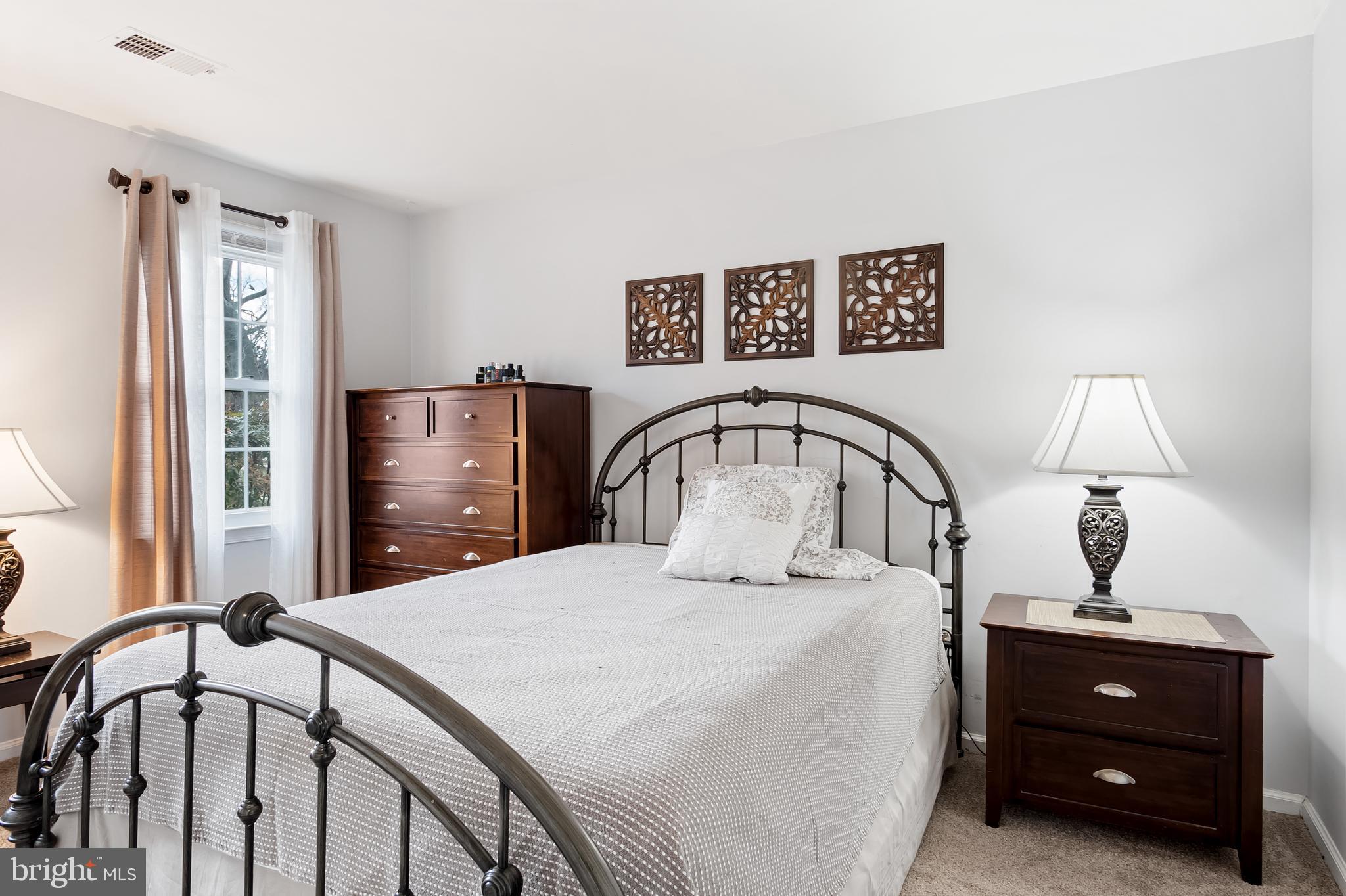 VILLAGE OF HICKORY RIDGE - Residential