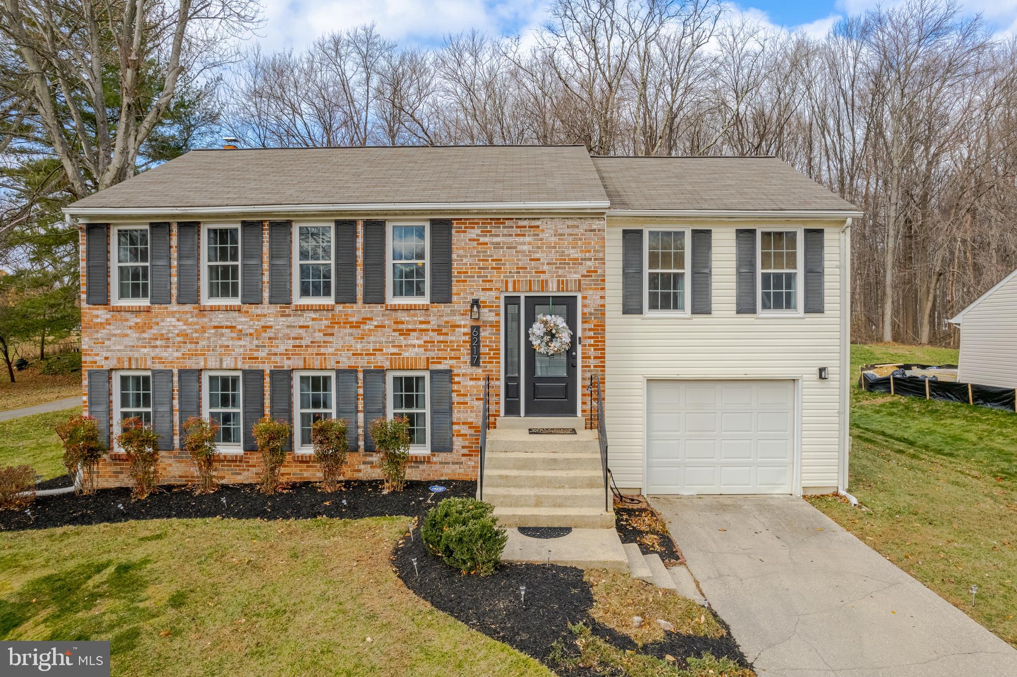 VILLAGE OF HICKORY RIDGE - Residential