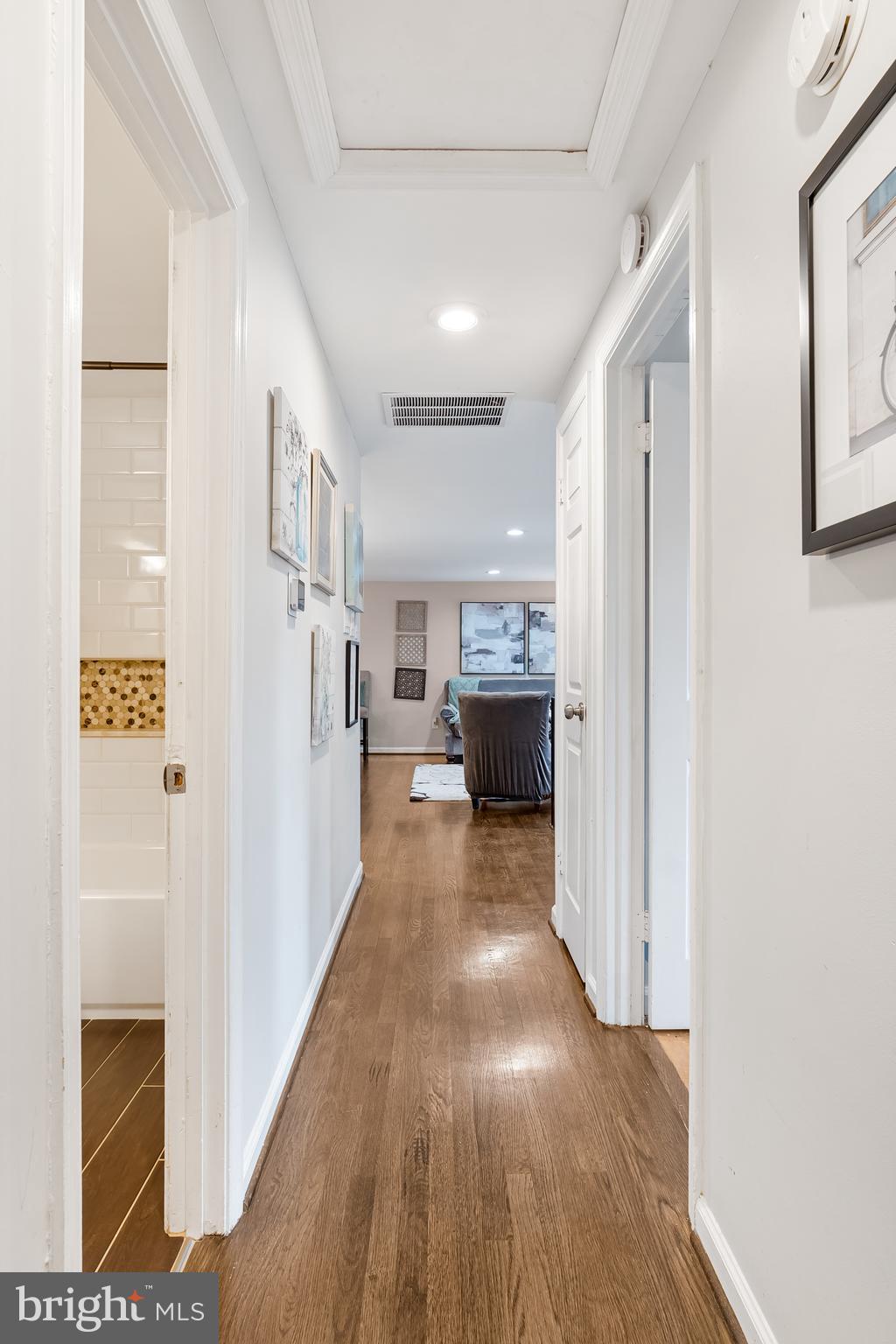 VILLAGE OF HICKORY RIDGE - Residential