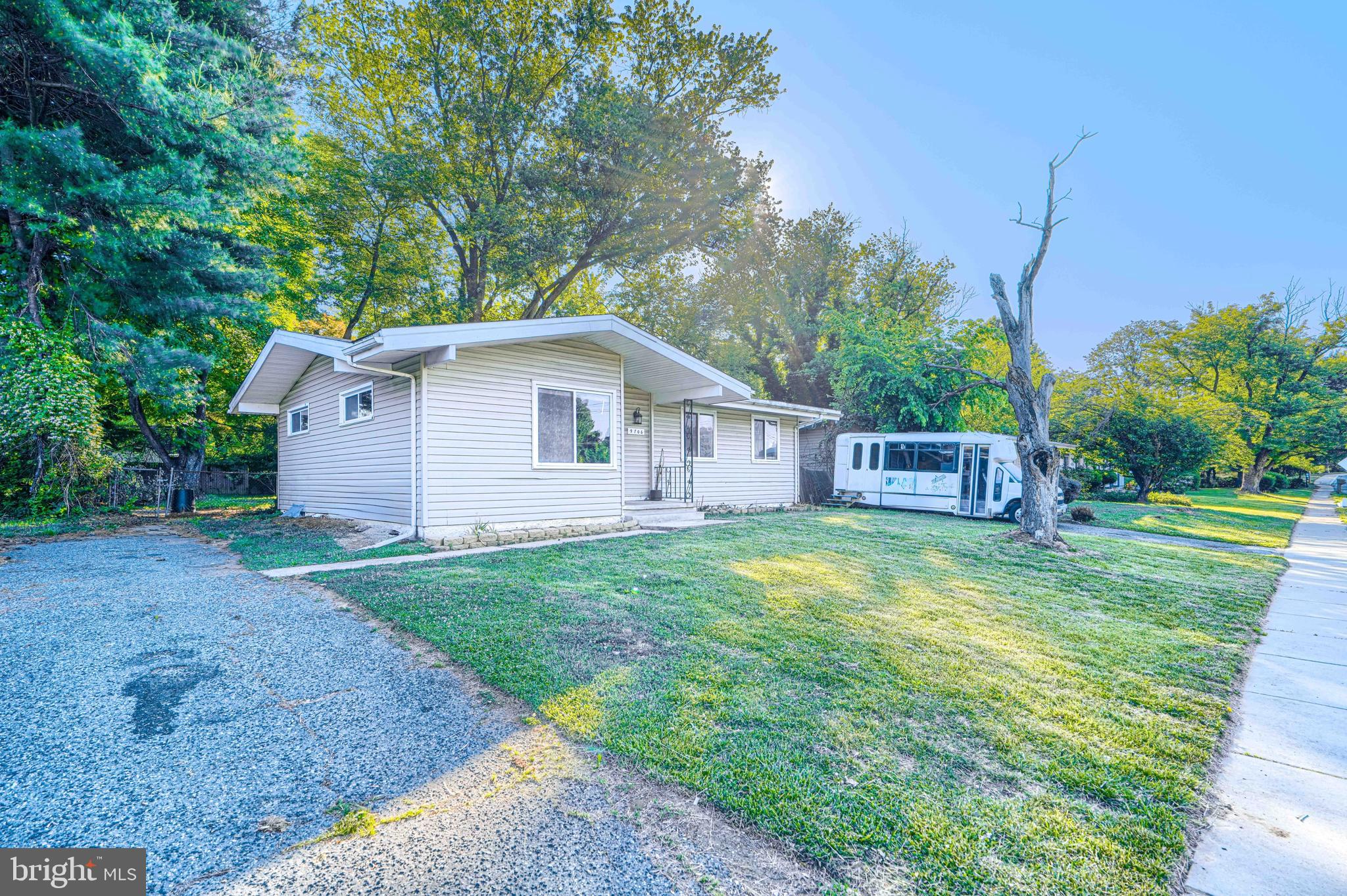 BURMONT - Residential