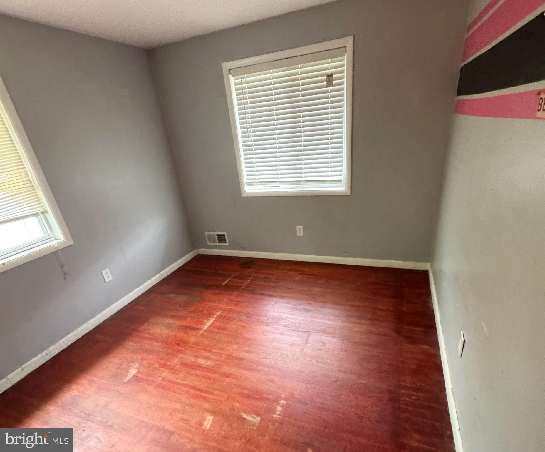 BURMONT - Residential