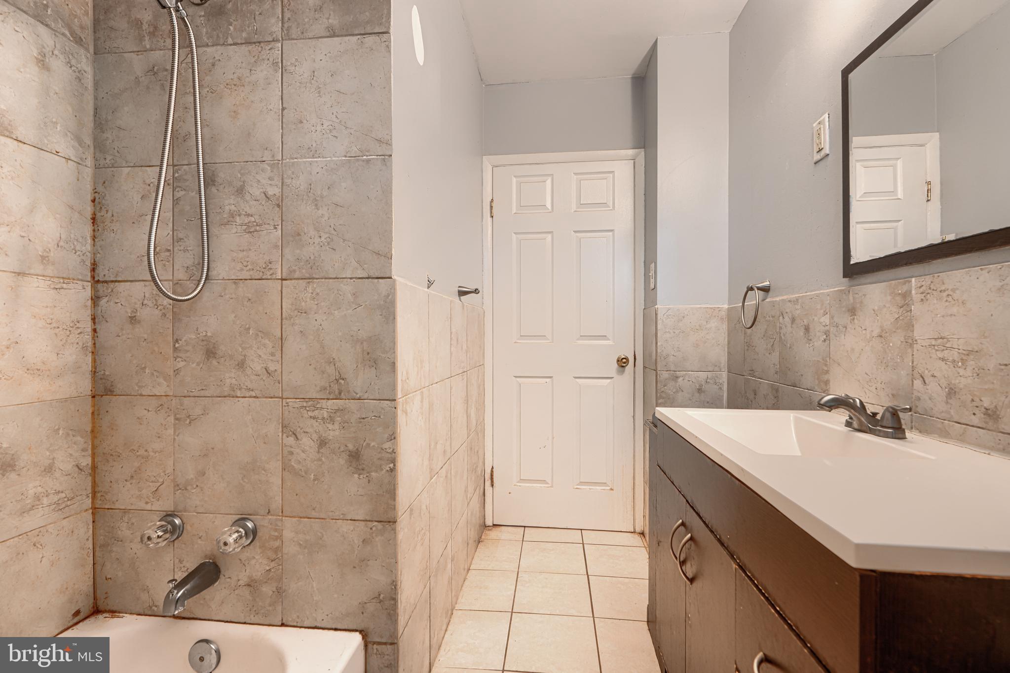 BURMONT - Residential