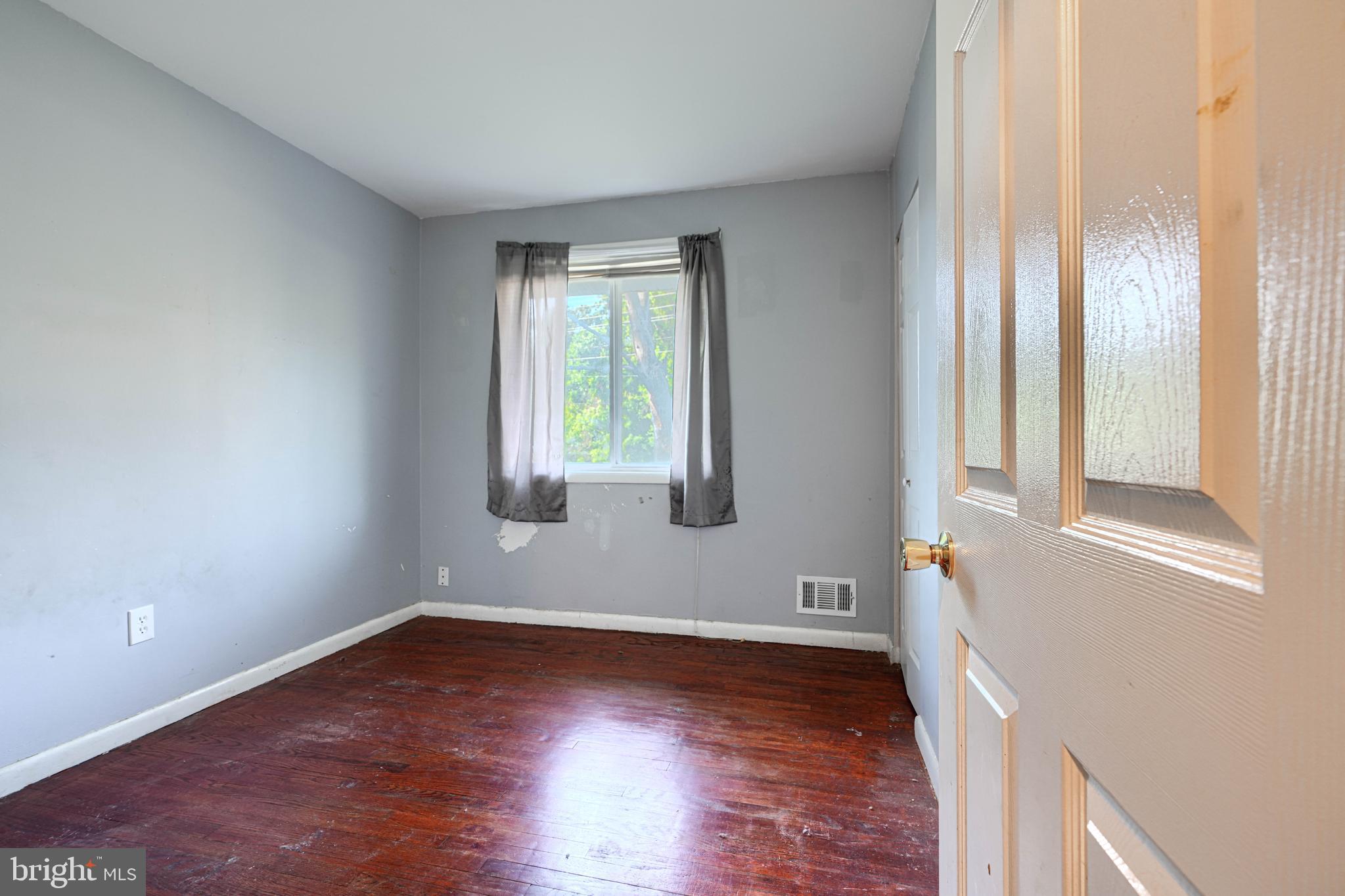 BURMONT - Residential