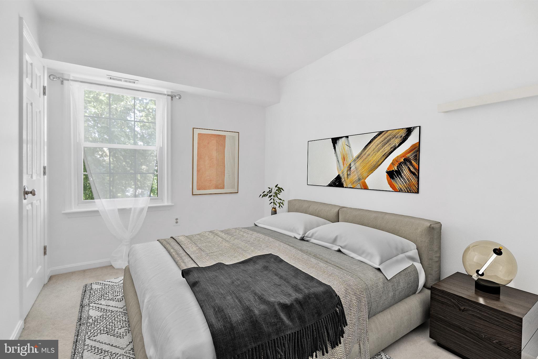 SURREY AT MANCHESTER LAKES - Residential