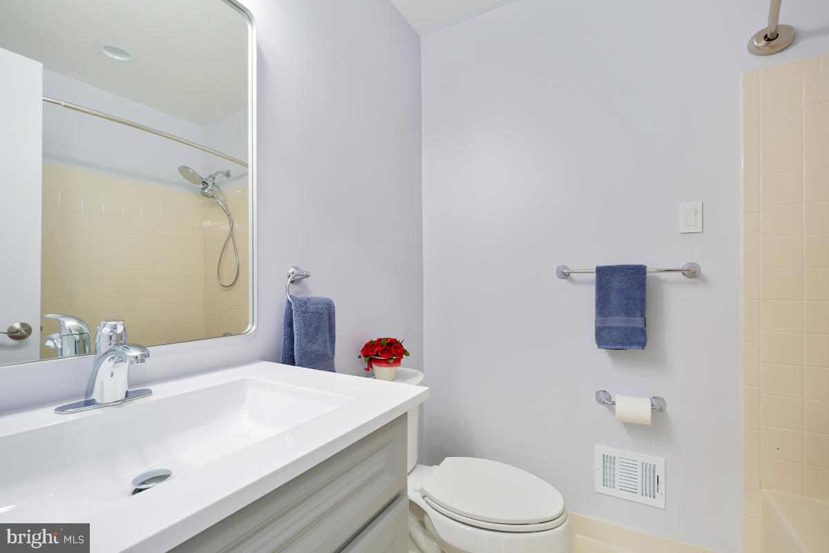 STONEBRIDGE - Residential