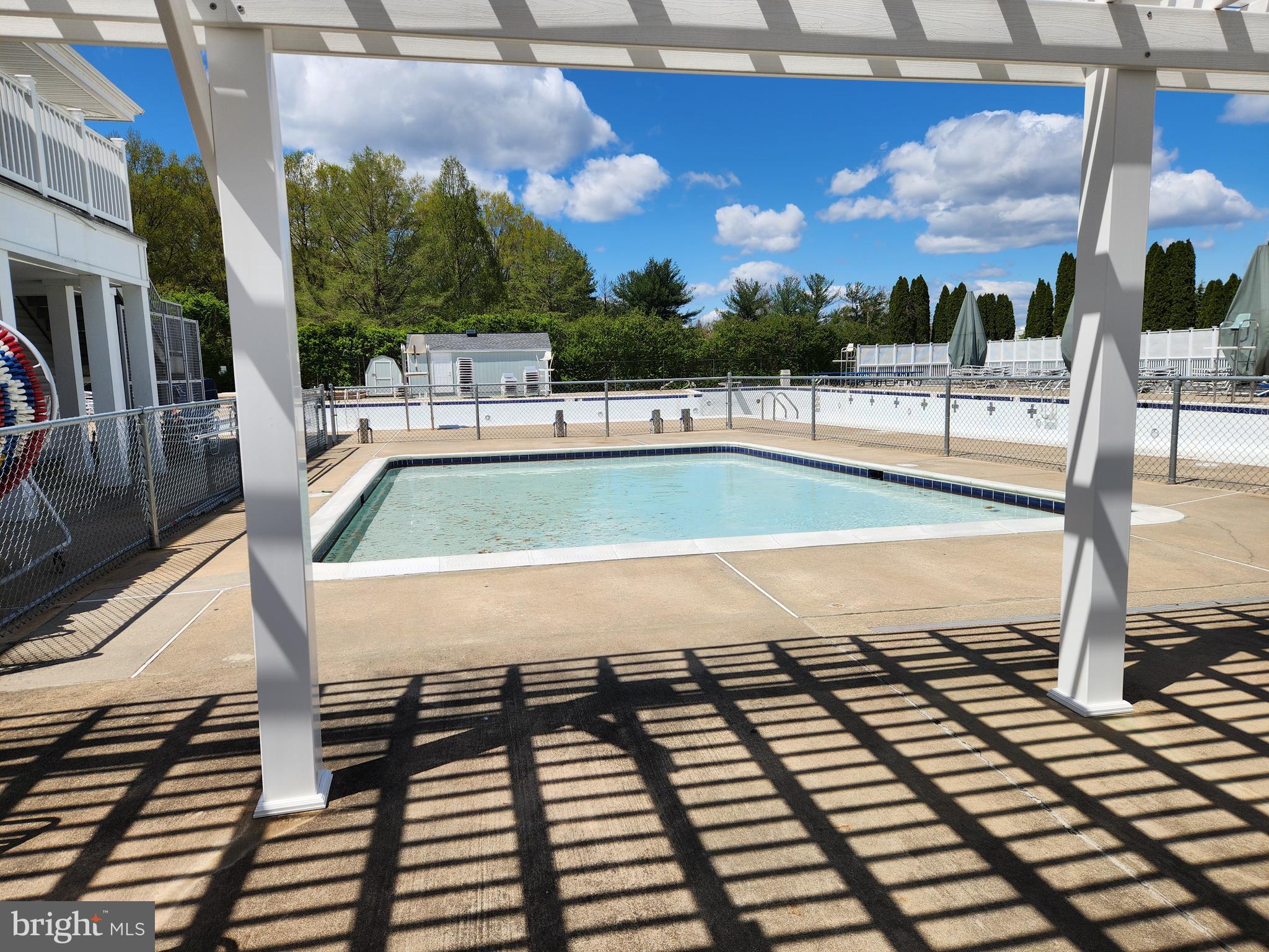 STONEBRIDGE - Residential