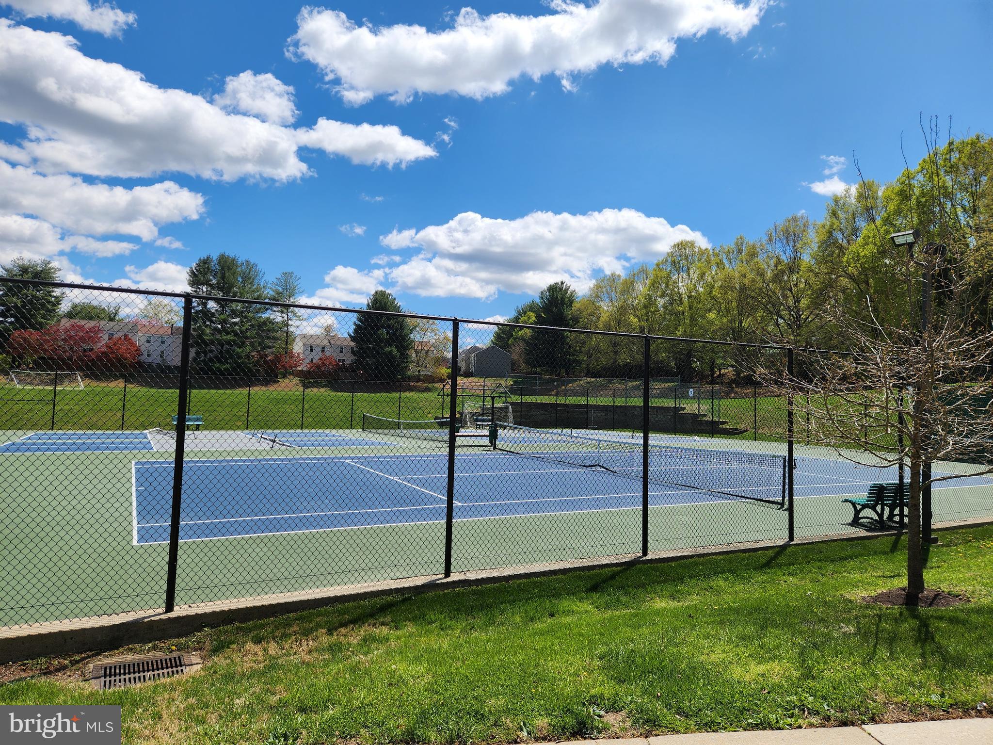 STONEBRIDGE - Residential