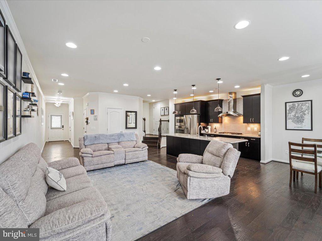 BRAMBLETON - Residential