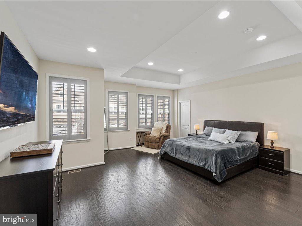 BRAMBLETON - Residential