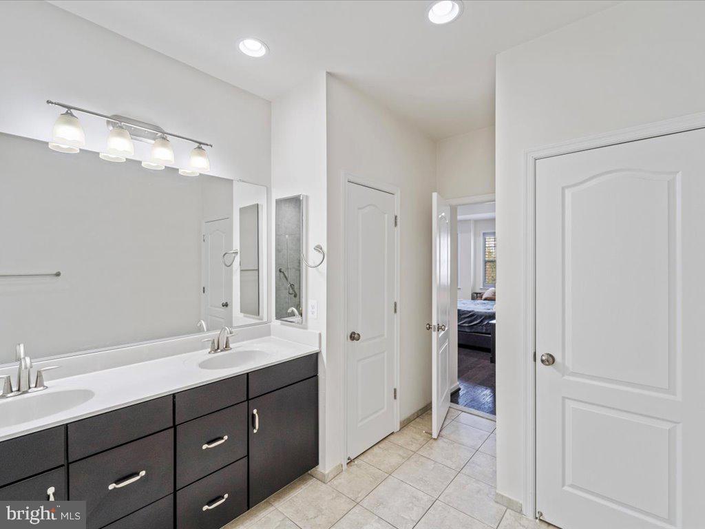 BRAMBLETON - Residential