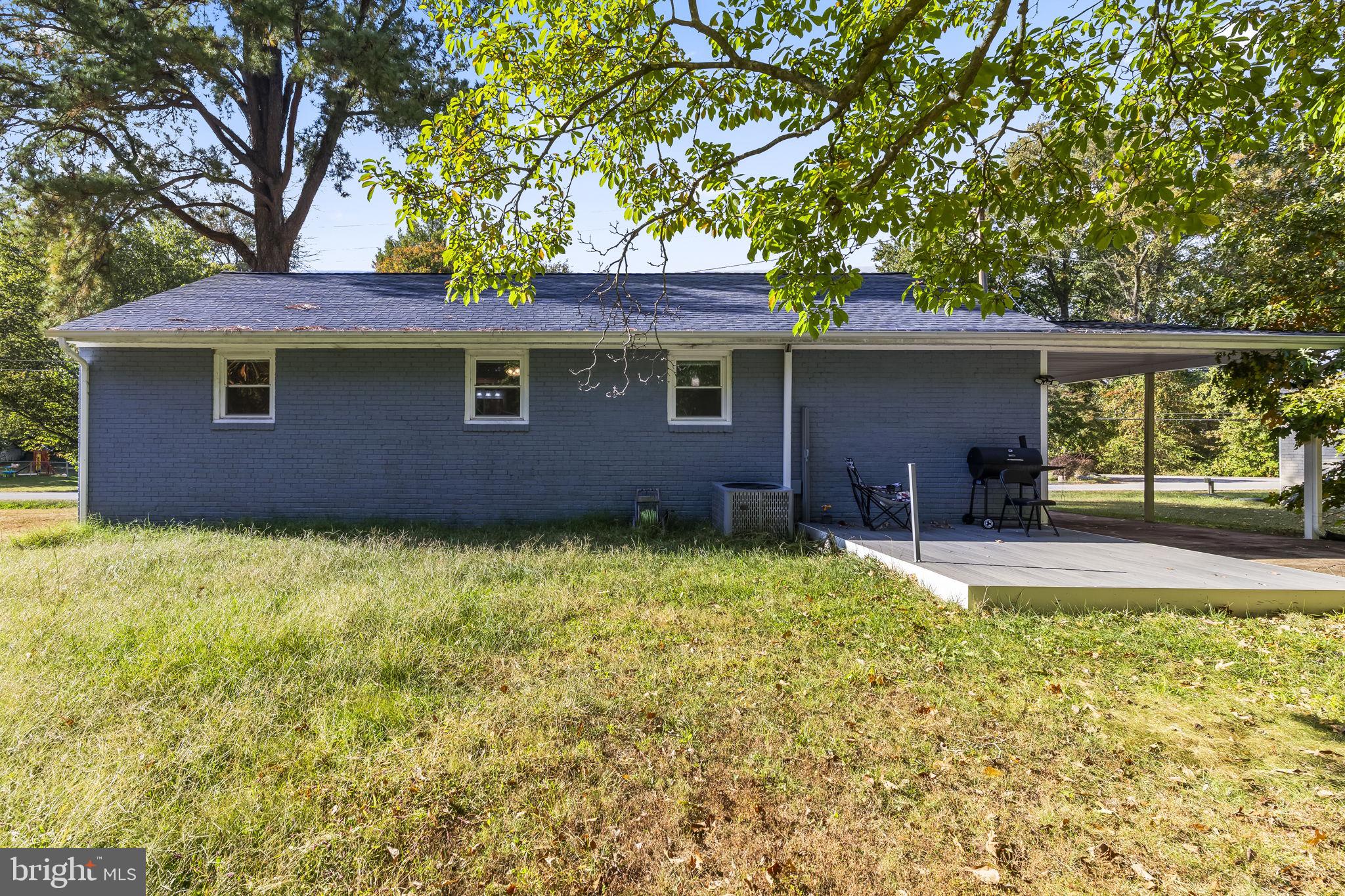 WARRINGTON HILLS - Residential