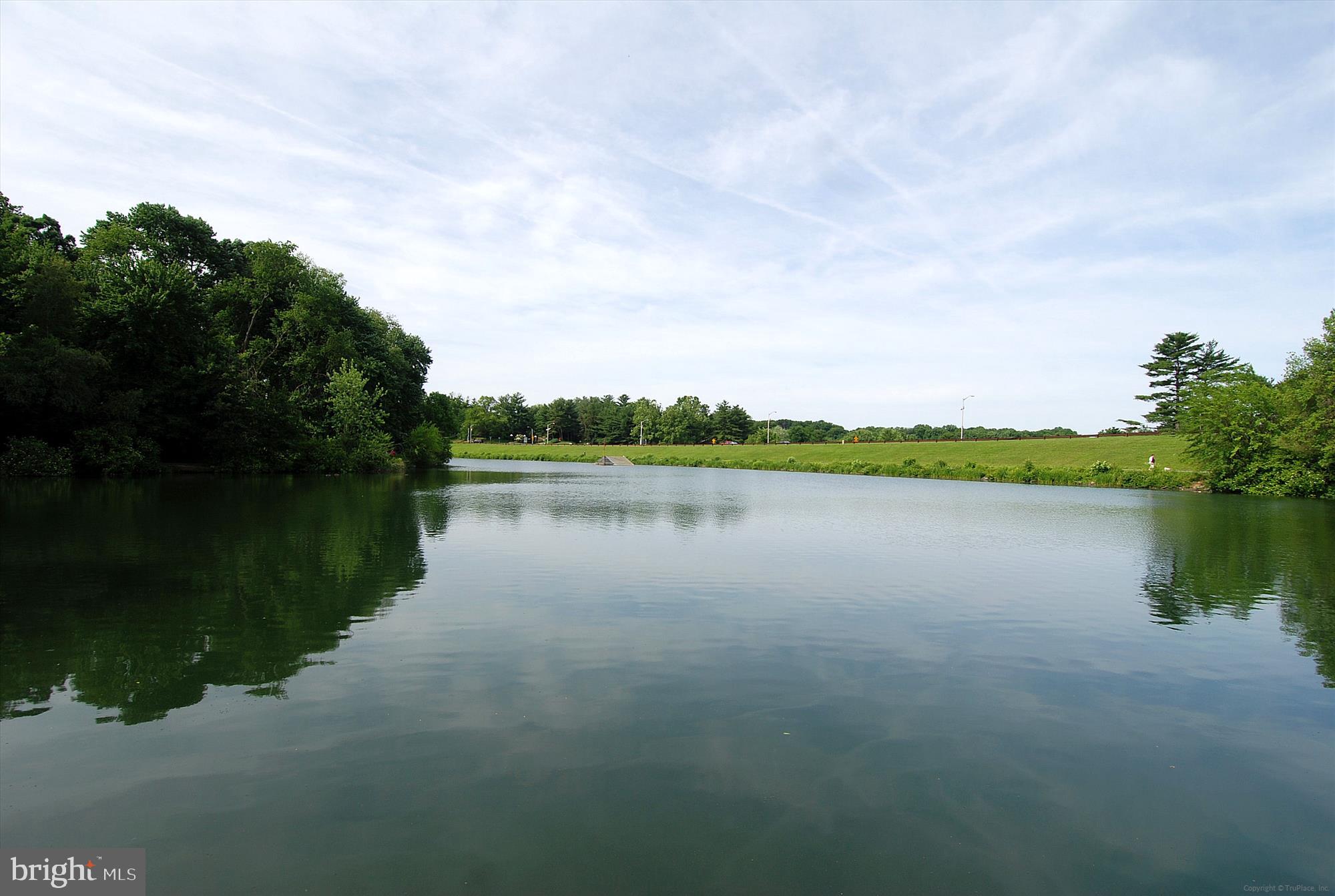 NORMANDIE ON THE LAKE I - Residential Lease