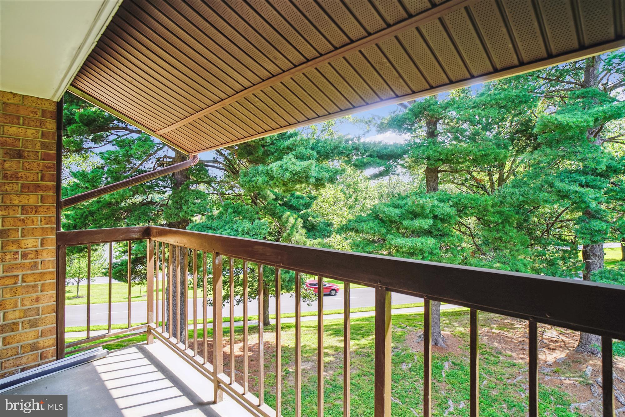 NORMANDIE ON THE LAKE I - Residential Lease