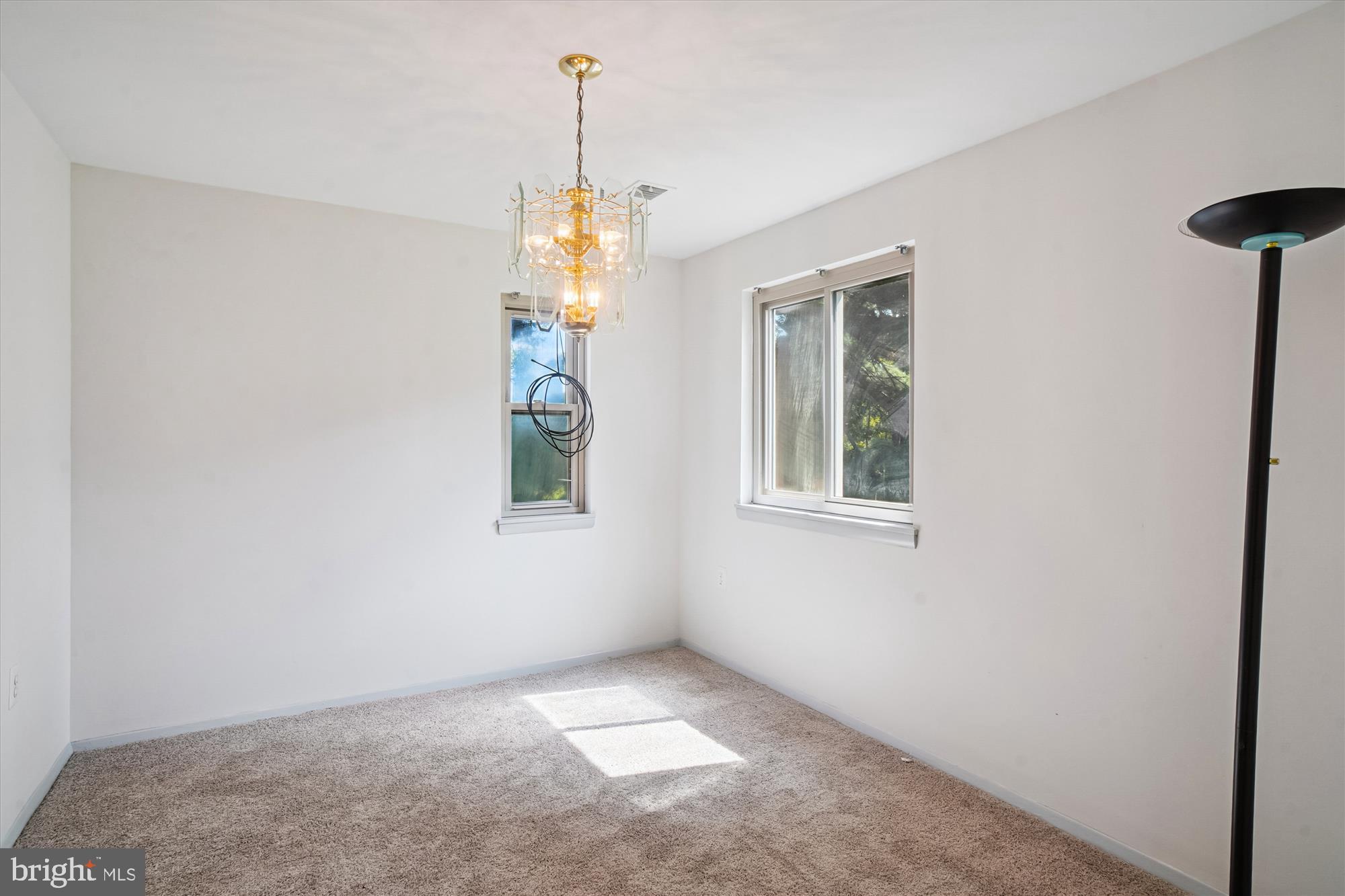 NORMANDIE ON THE LAKE I - Residential Lease