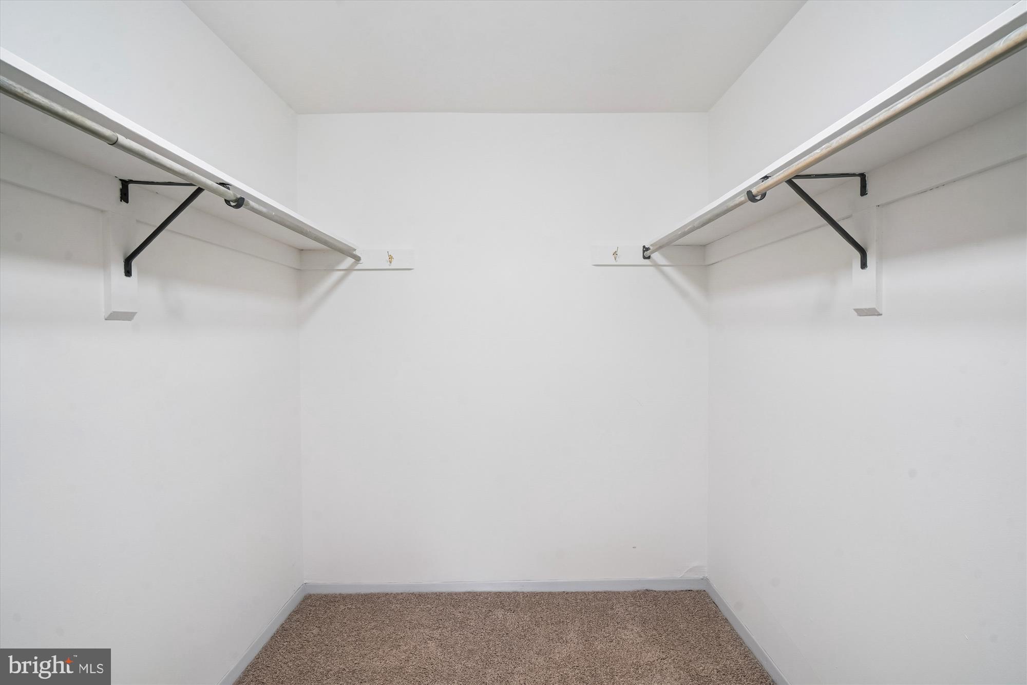 NORMANDIE ON THE LAKE I - Residential Lease