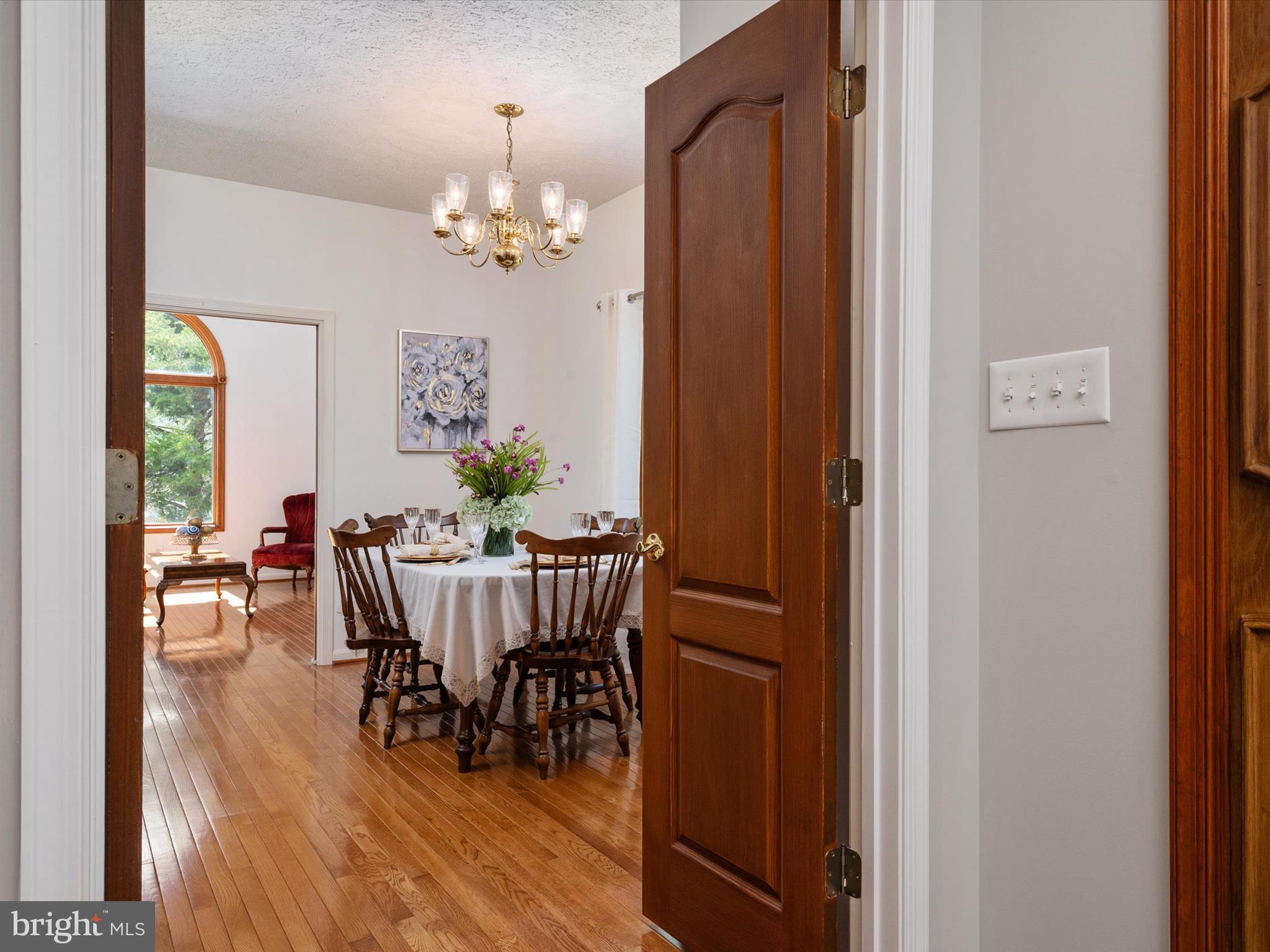 WILD ROSE SHORES - Residential