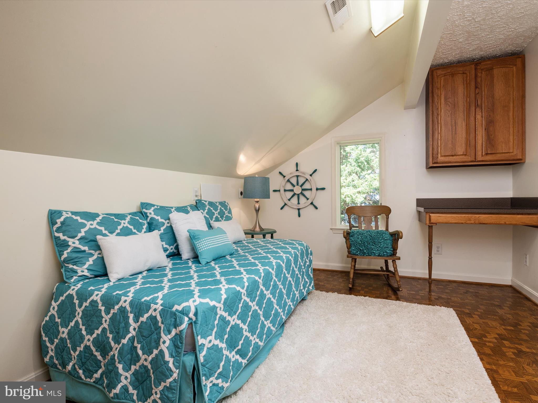 WILD ROSE SHORES - Residential