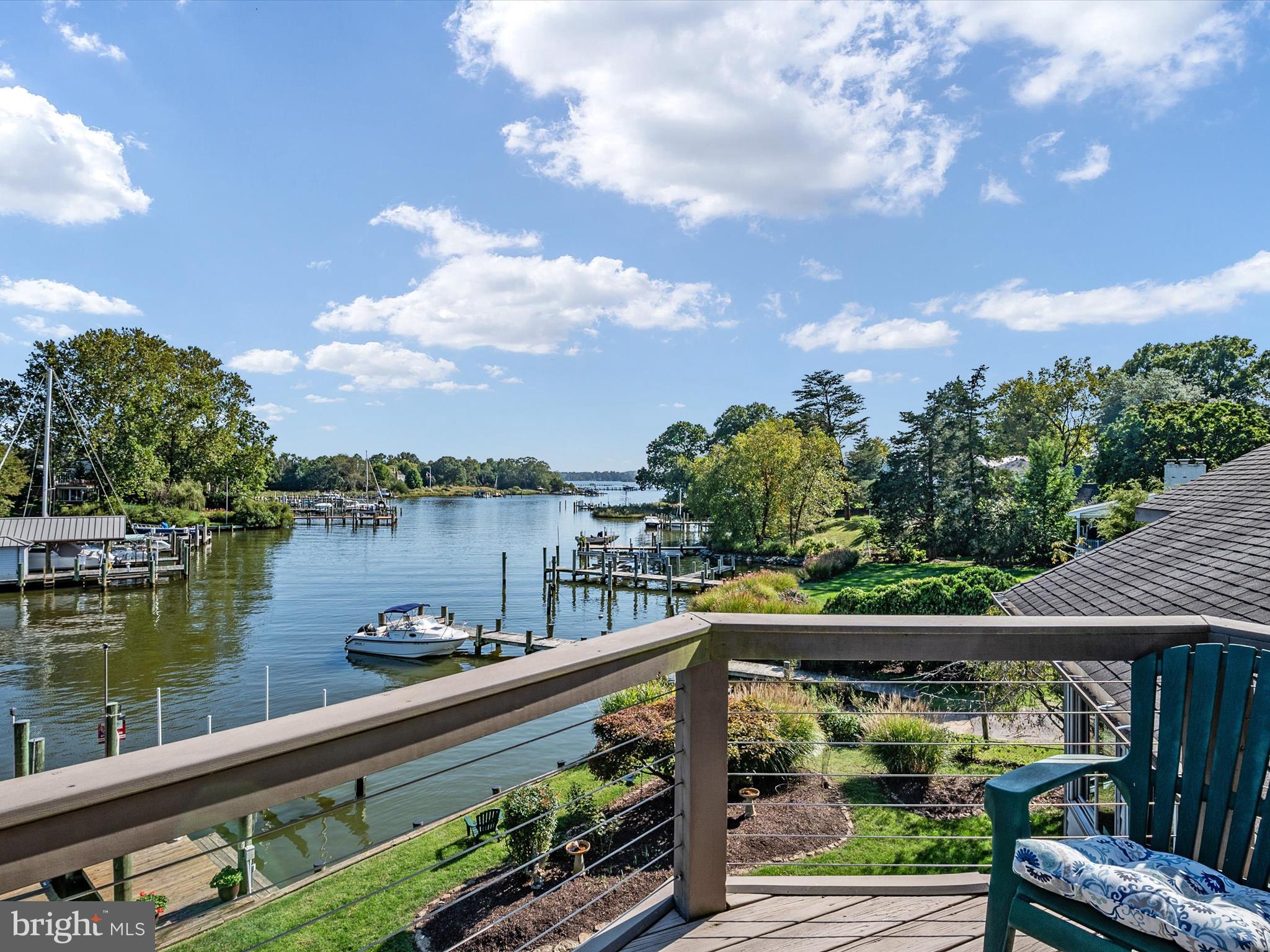 WILD ROSE SHORES - Residential